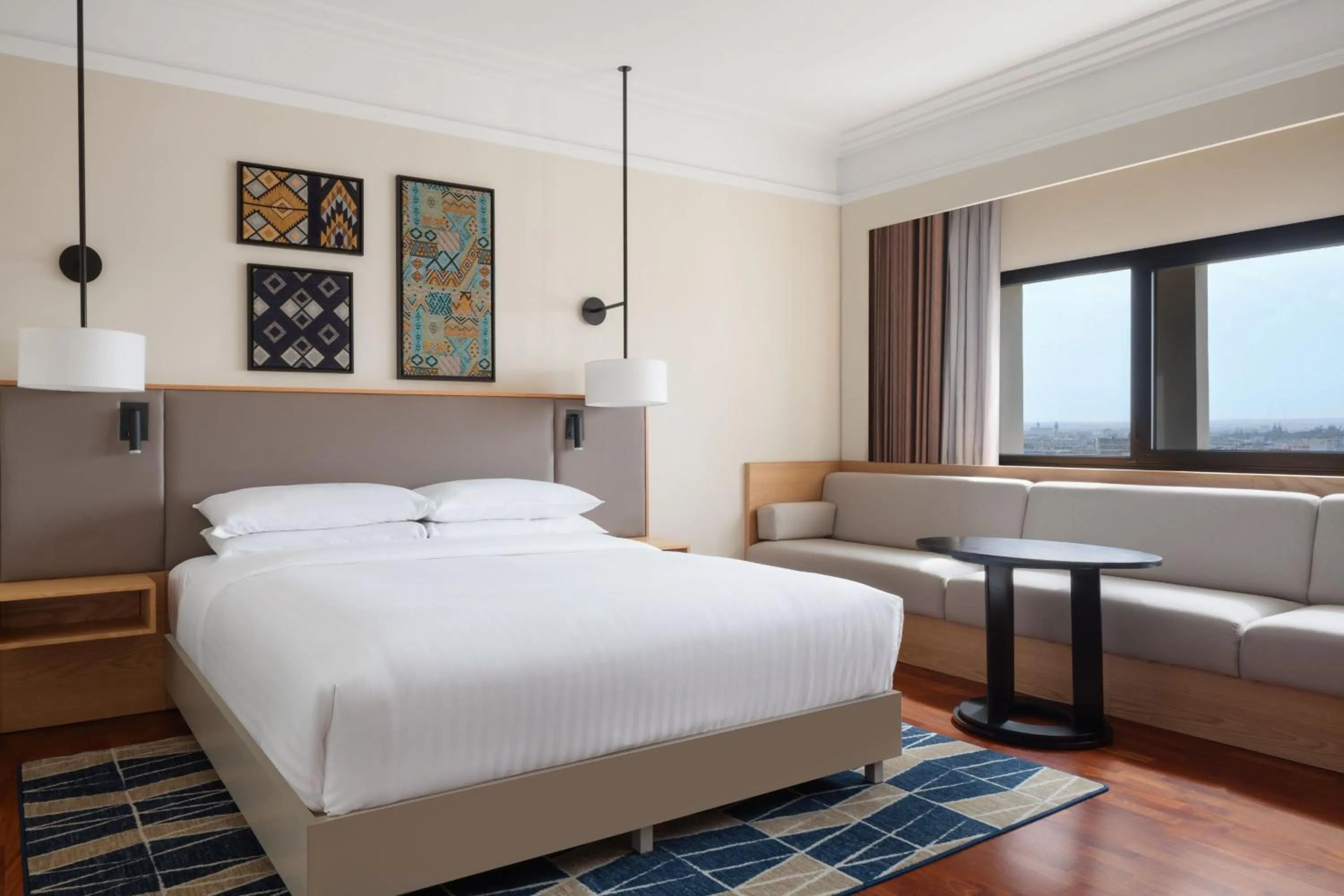 Photo of the whole room, Bed in Casablanca Marriott Hotel