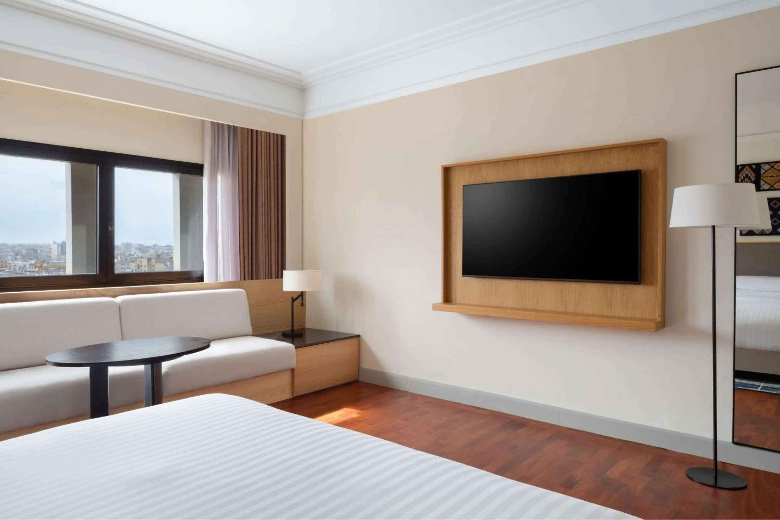 Photo of the whole room, Bed in Casablanca Marriott Hotel