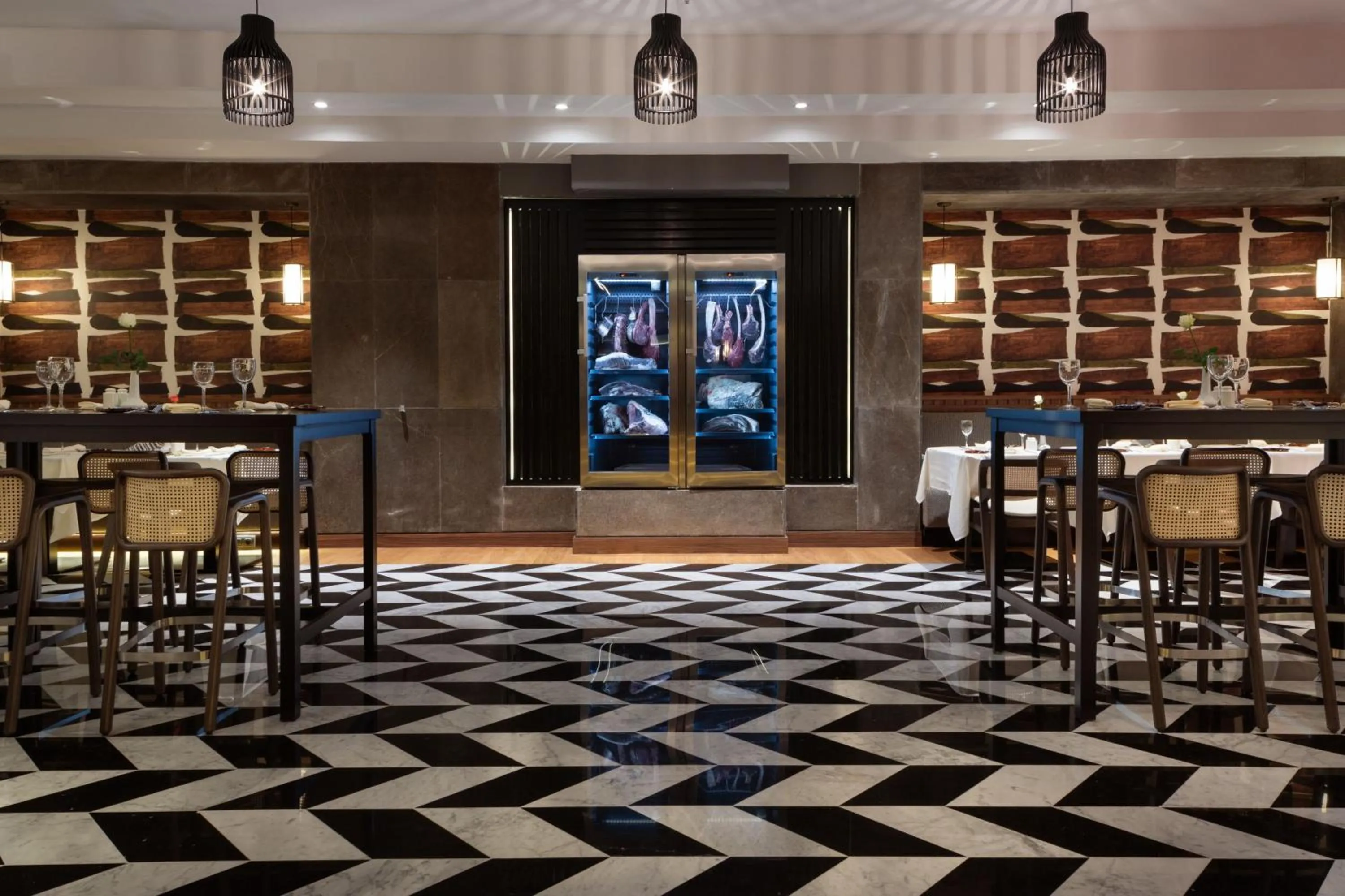 Restaurant/places to eat in Casablanca Marriott Hotel