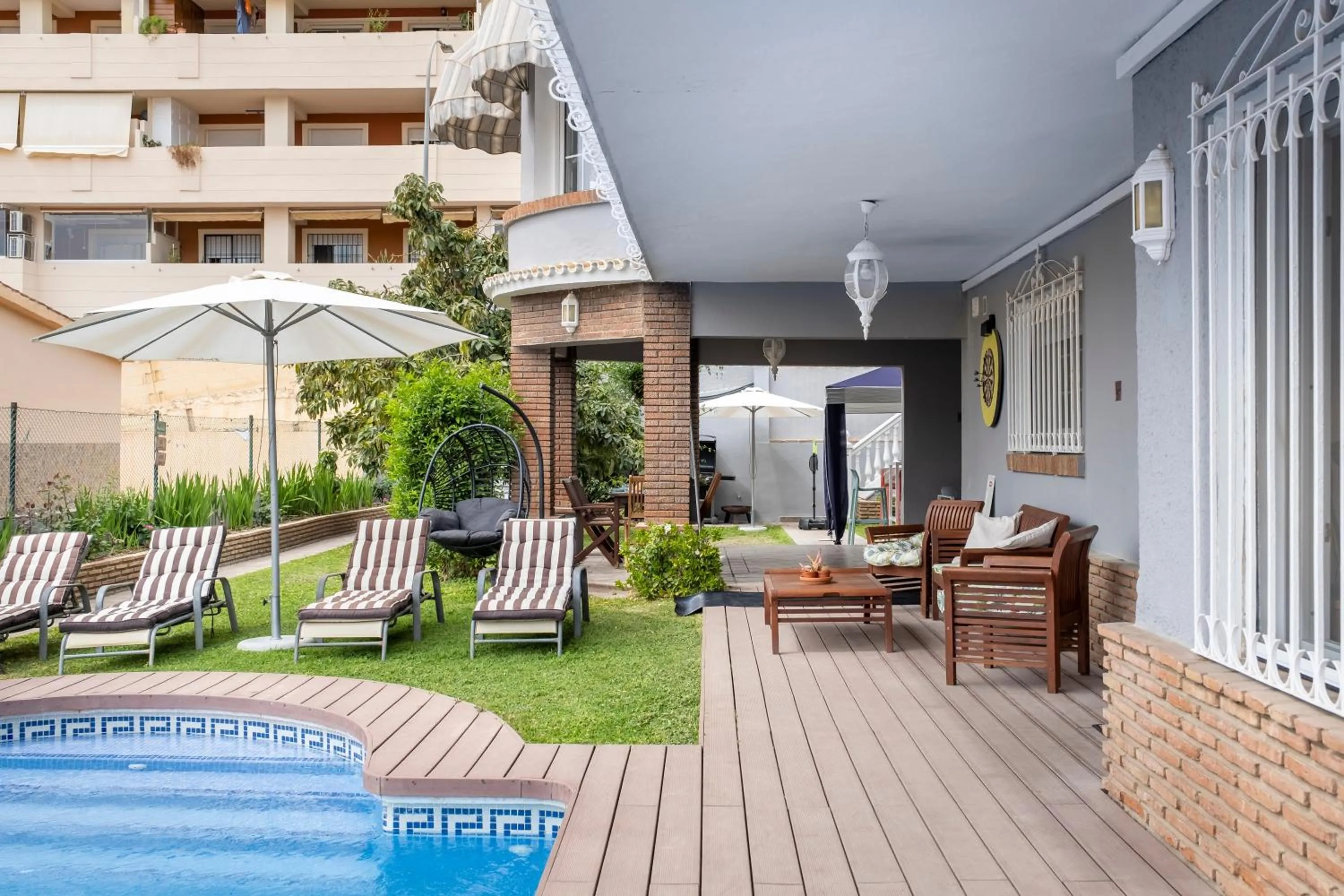 Apartment Los Olivos Heated Pool