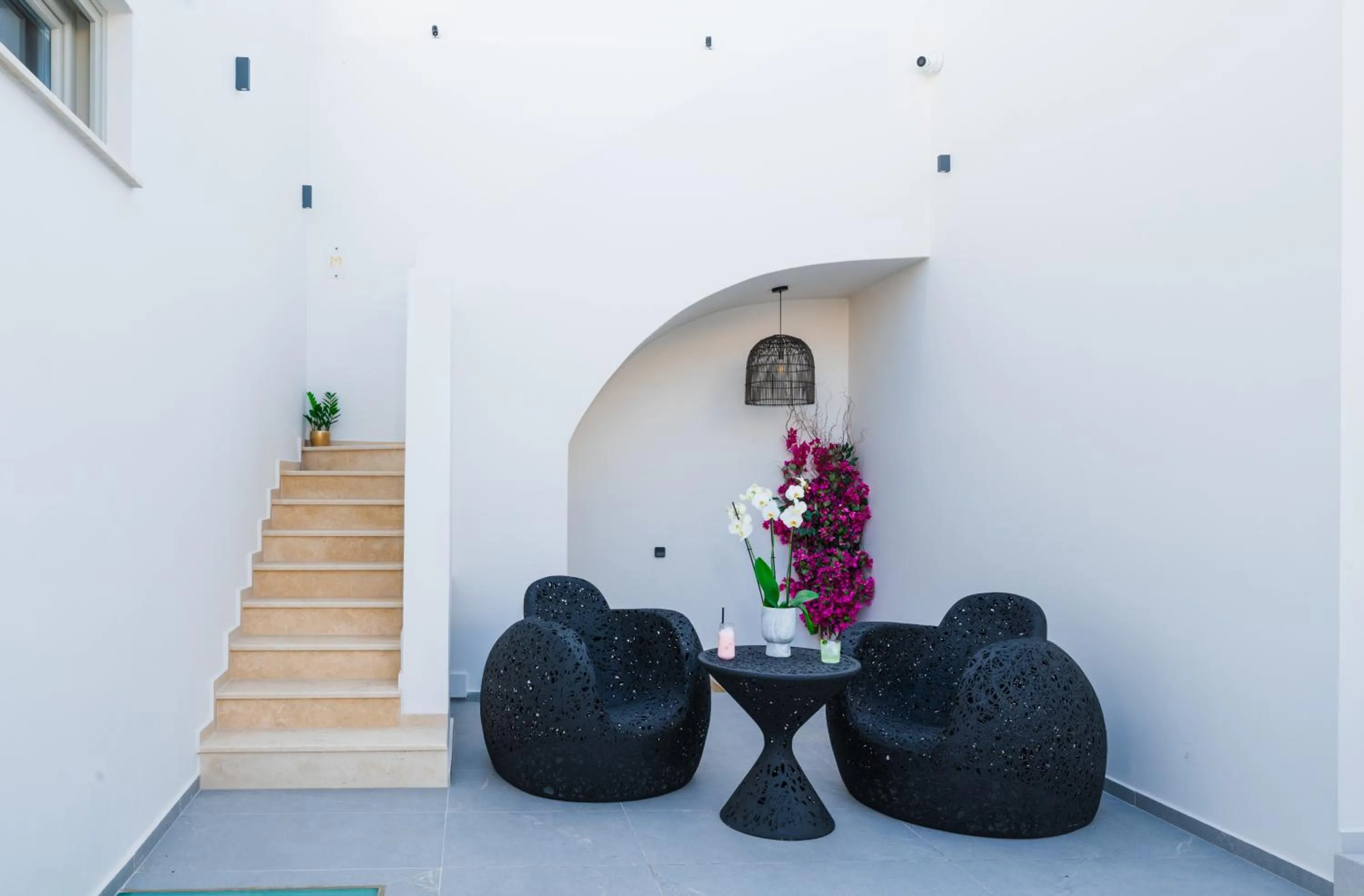Property building in La Madeleine Oia