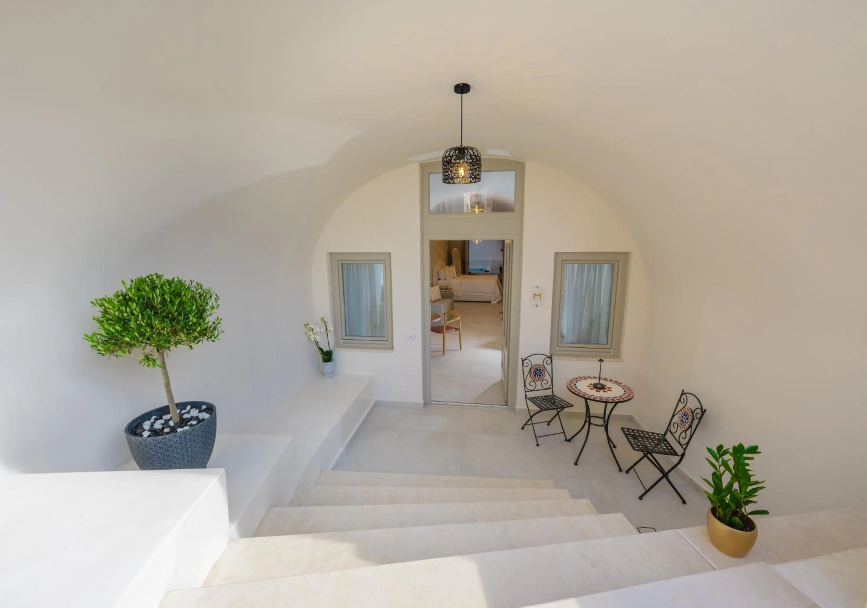 Facade/entrance in La Madeleine Oia