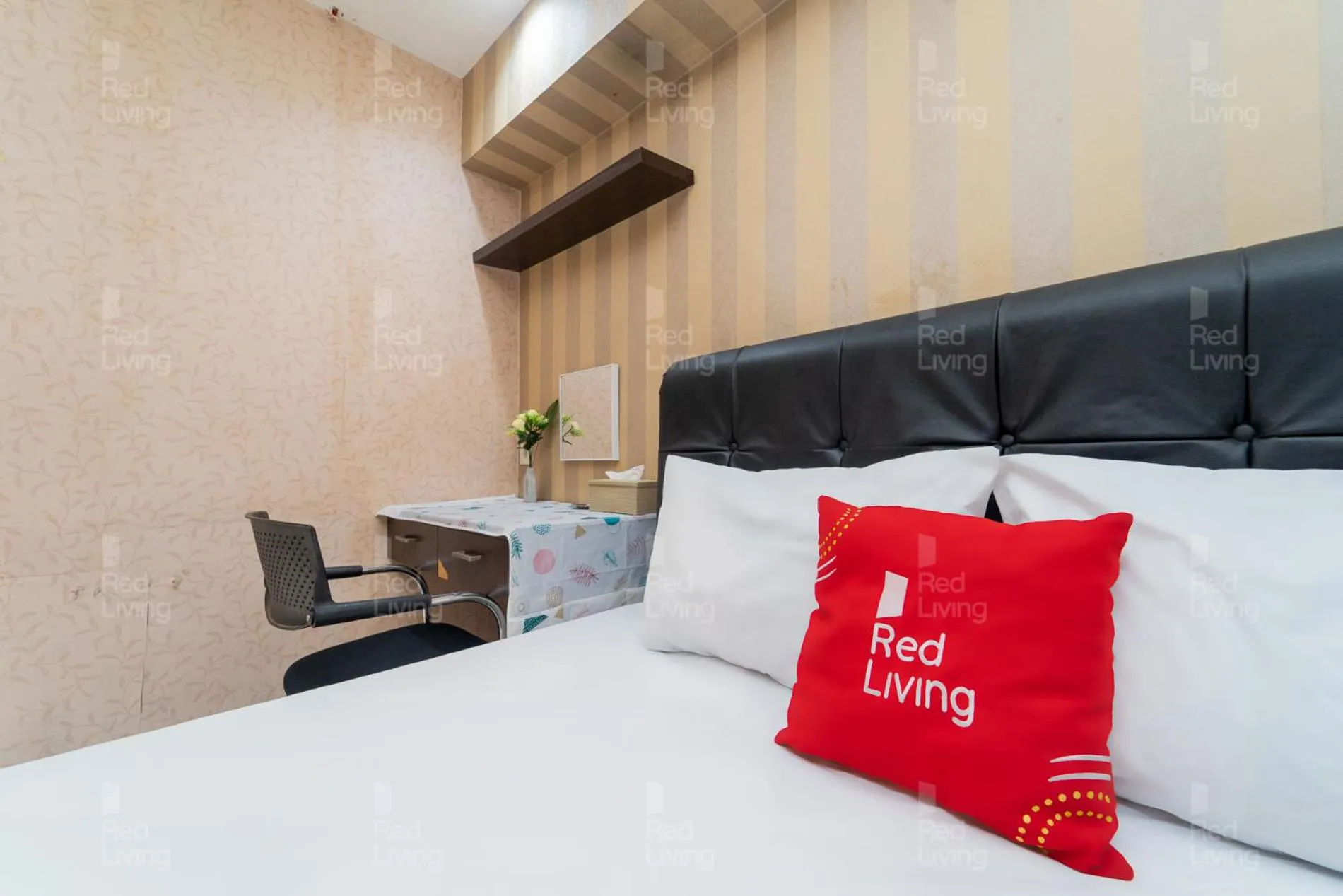 Bedroom, Bed in RedLiving Apartemen Kebagusan City - Nuna Rooms