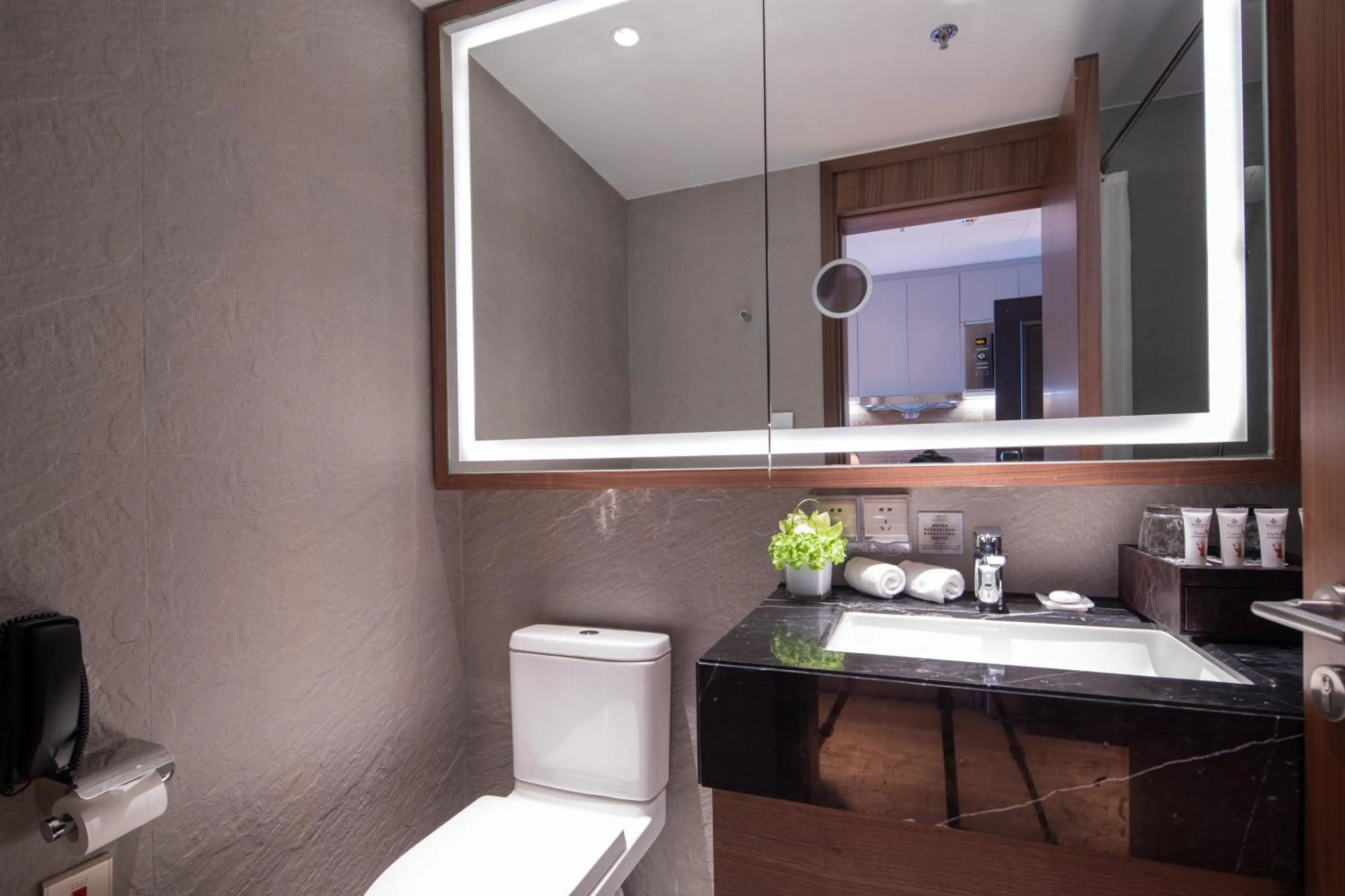 Bathroom in Rocase Boutique Hotel Wuxi