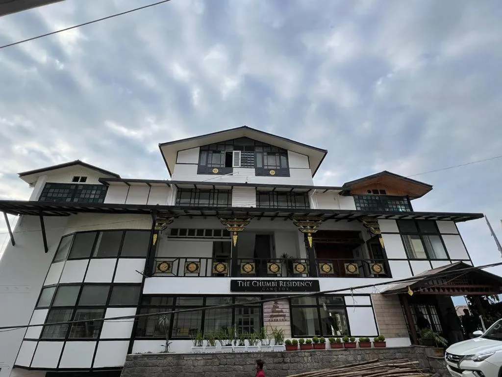 View (from property/room) in Treenz Lite