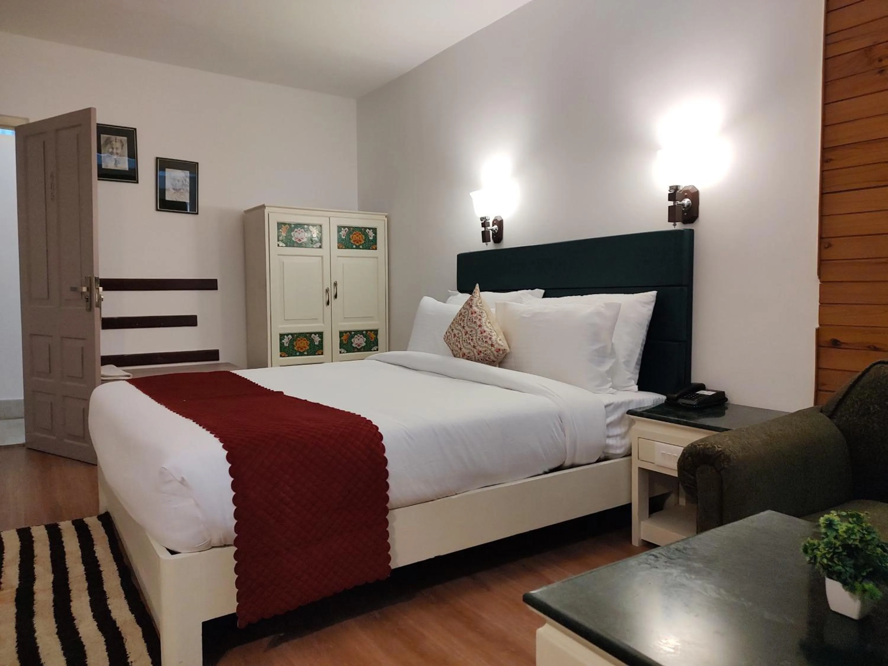 View (from property/room), Bed in Treenz Lite