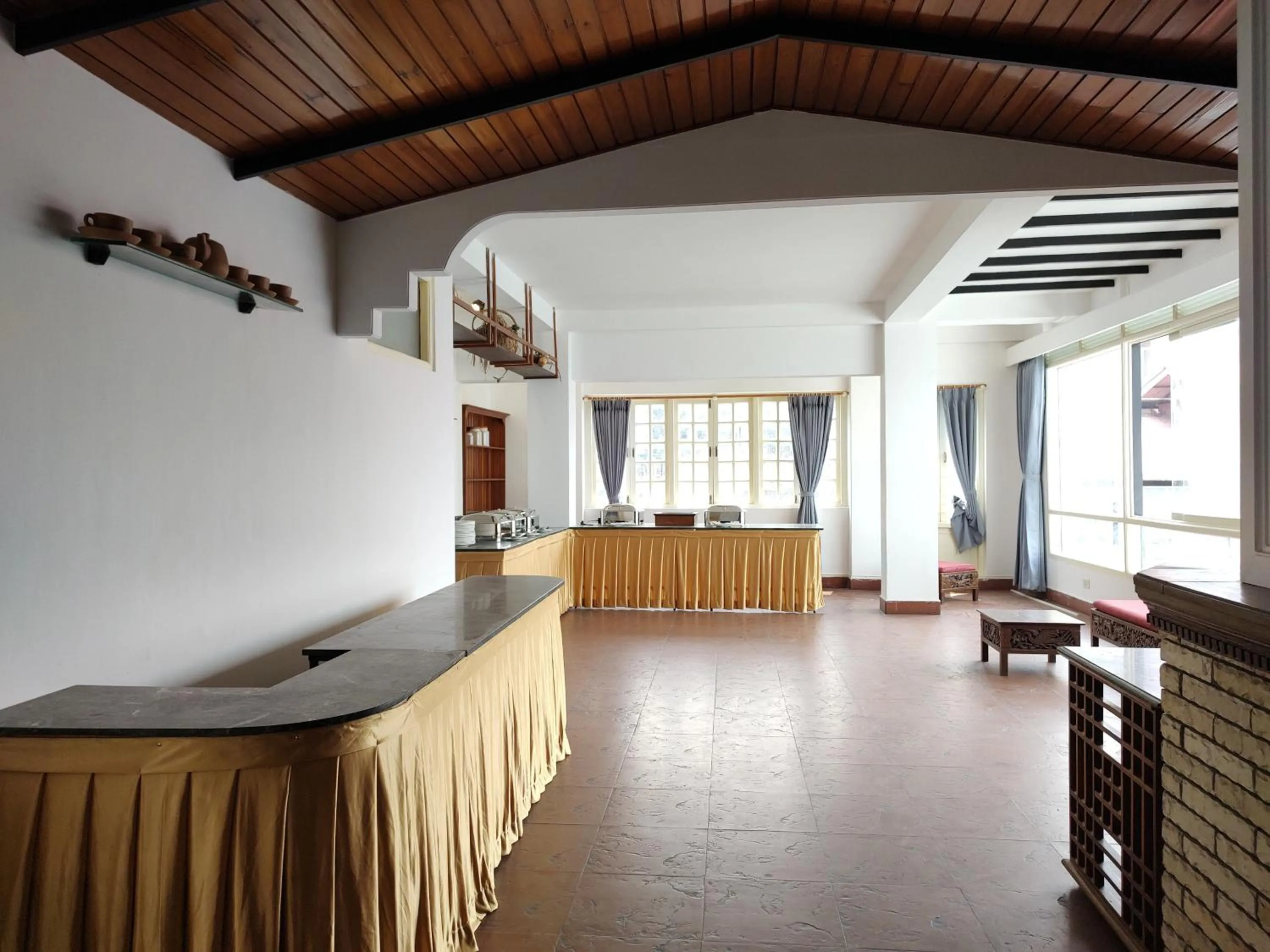 Banquet/Function facilities in Treenz Lite