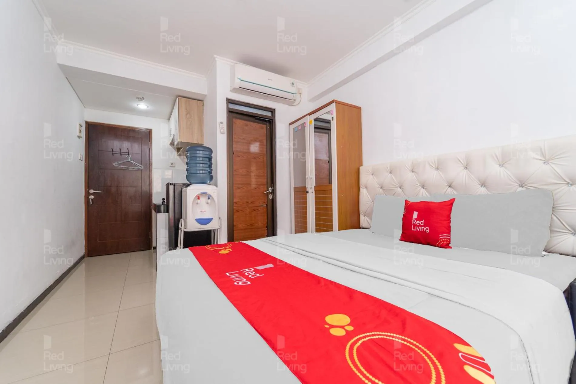 Bedroom, Bed in RedLiving Apartemen Gateway Pasteur - Sean Hospitality