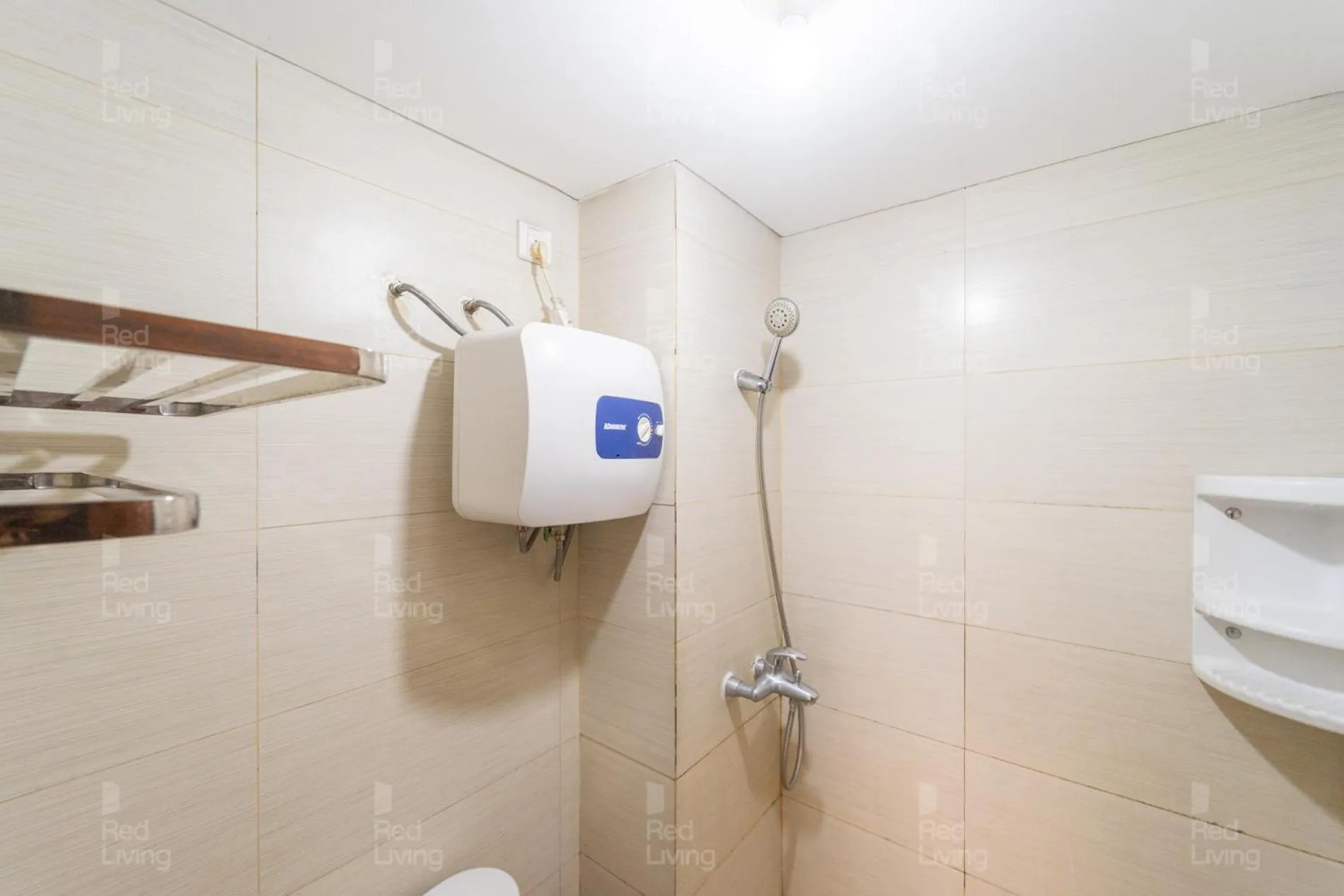 Bathroom in RedLiving Apartemen Gateway Pasteur - Sean Hospitality