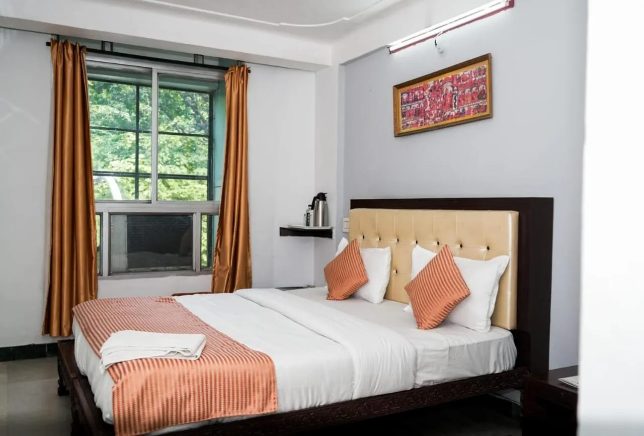 Bed in Hotel Green View International