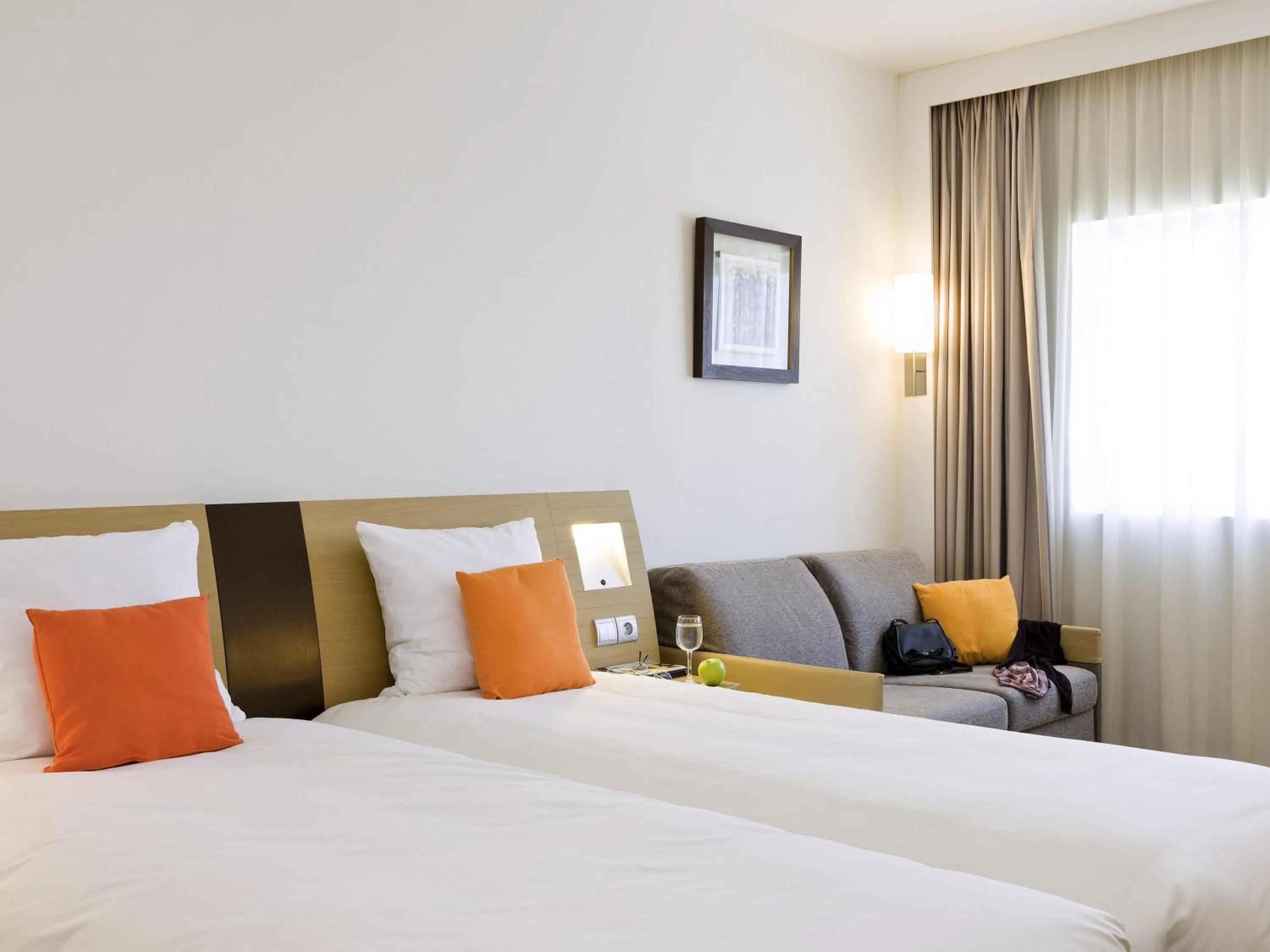 Bedroom, Bed in Novotel Casablanca City Center