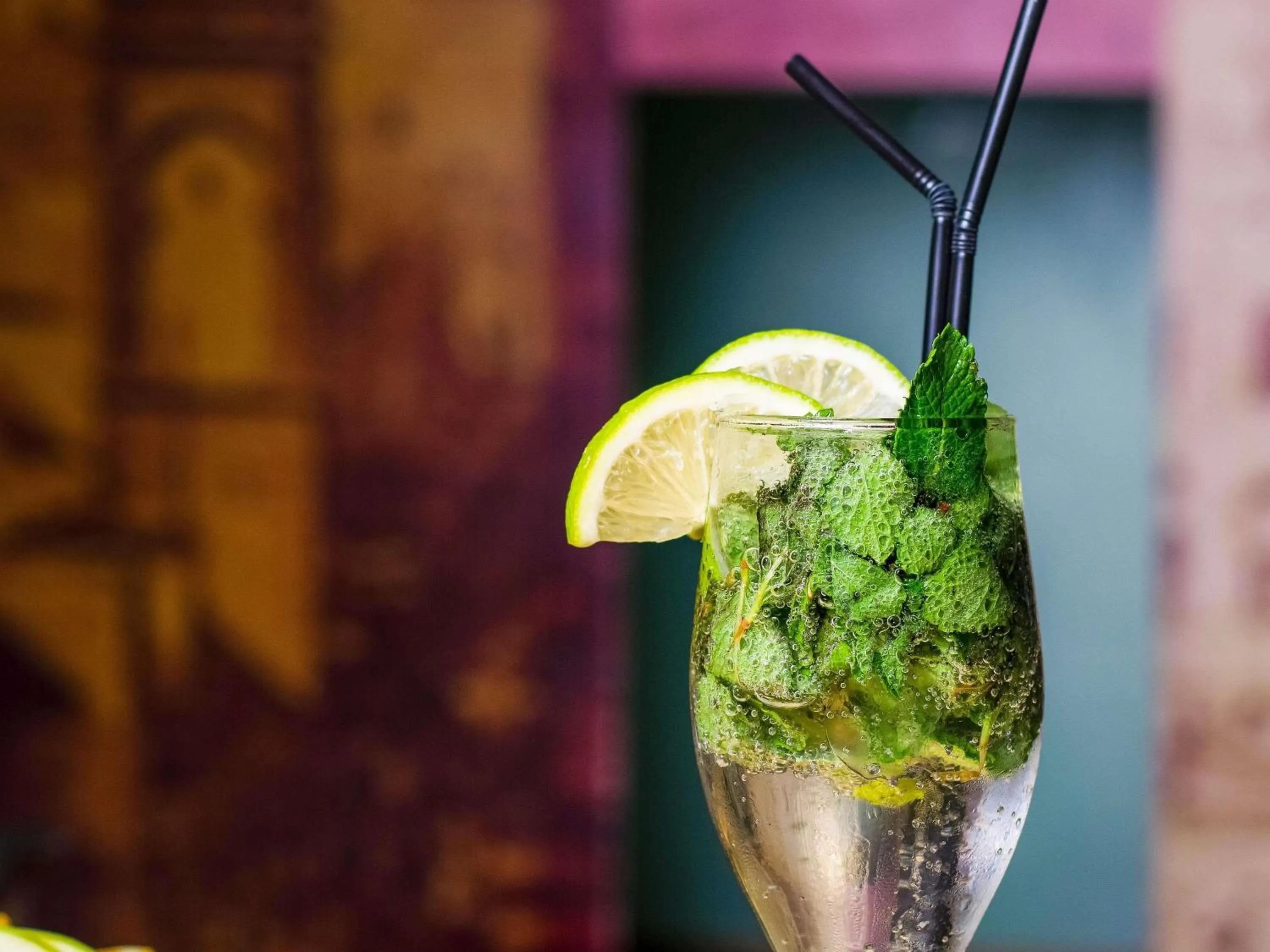 Lounge or bar in Novotel Casablanca City Center