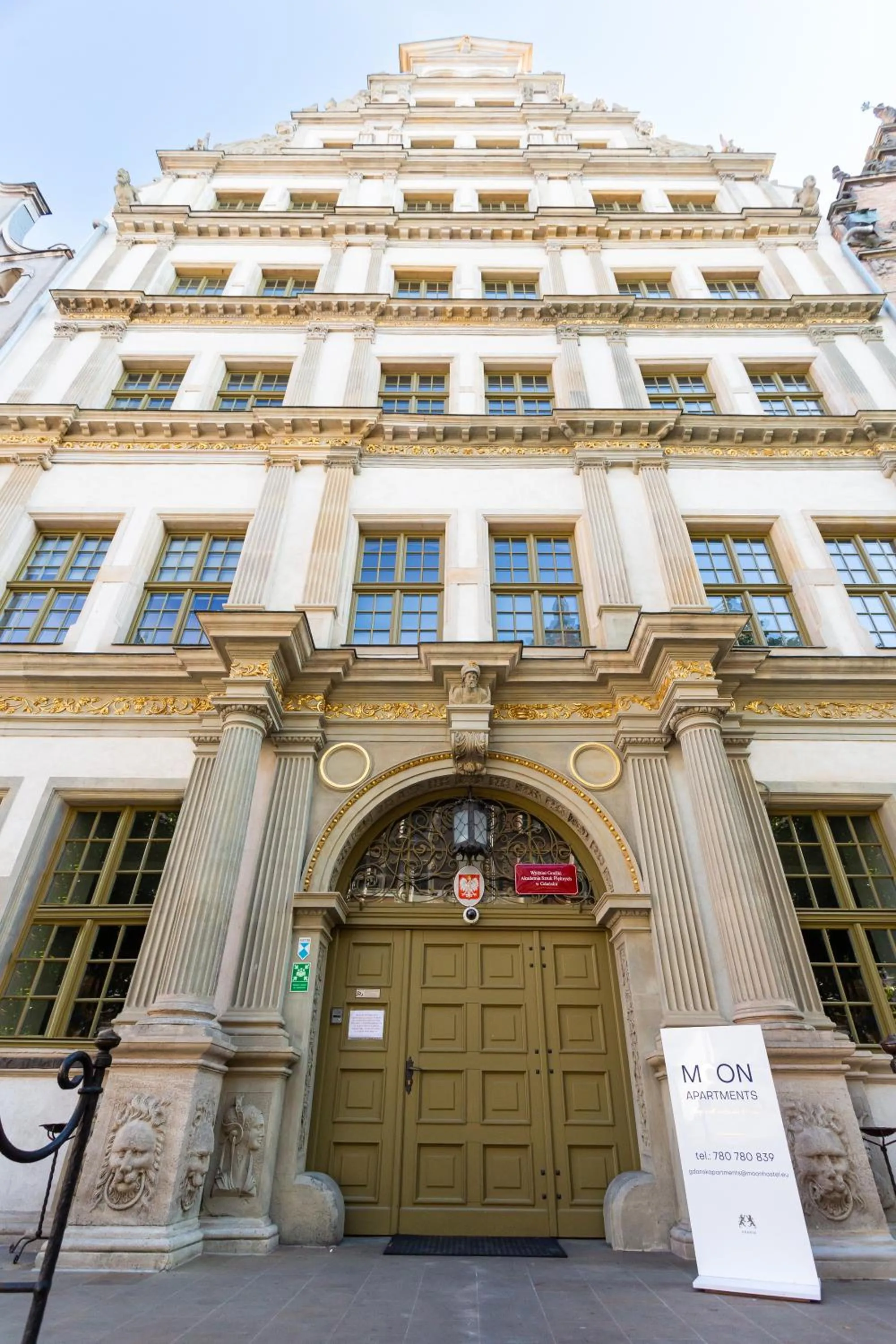 Property building in Moon Apartments Gdańsk