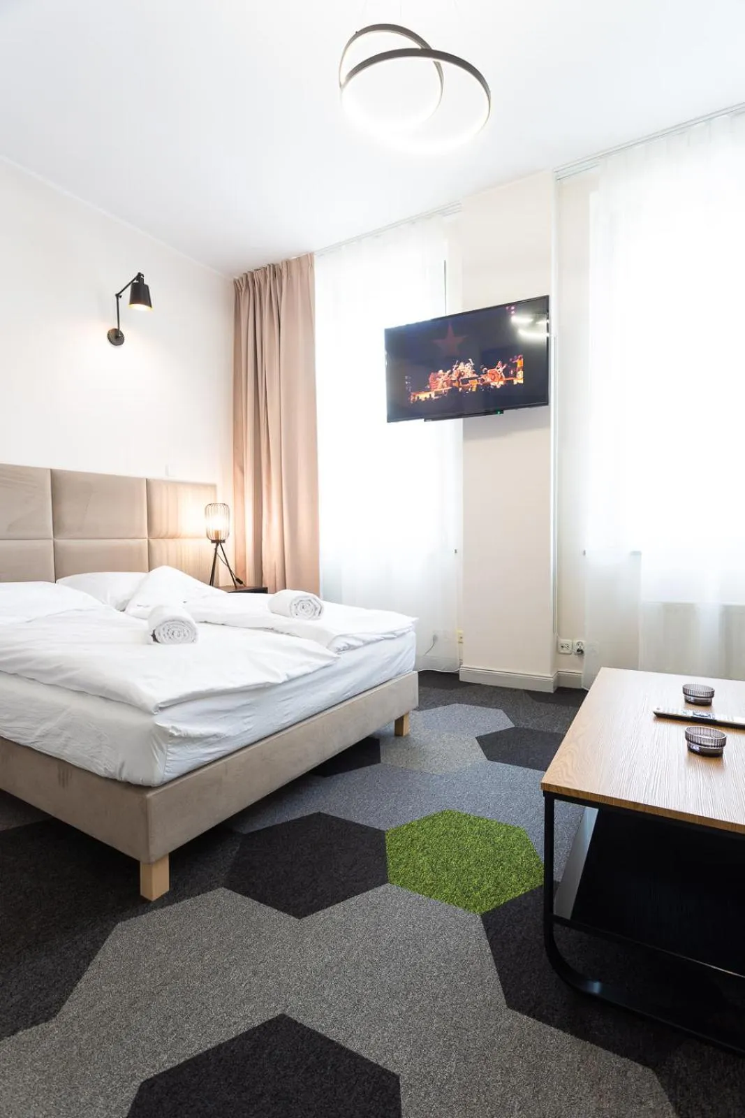 Bed in Moon Apartments Gdańsk