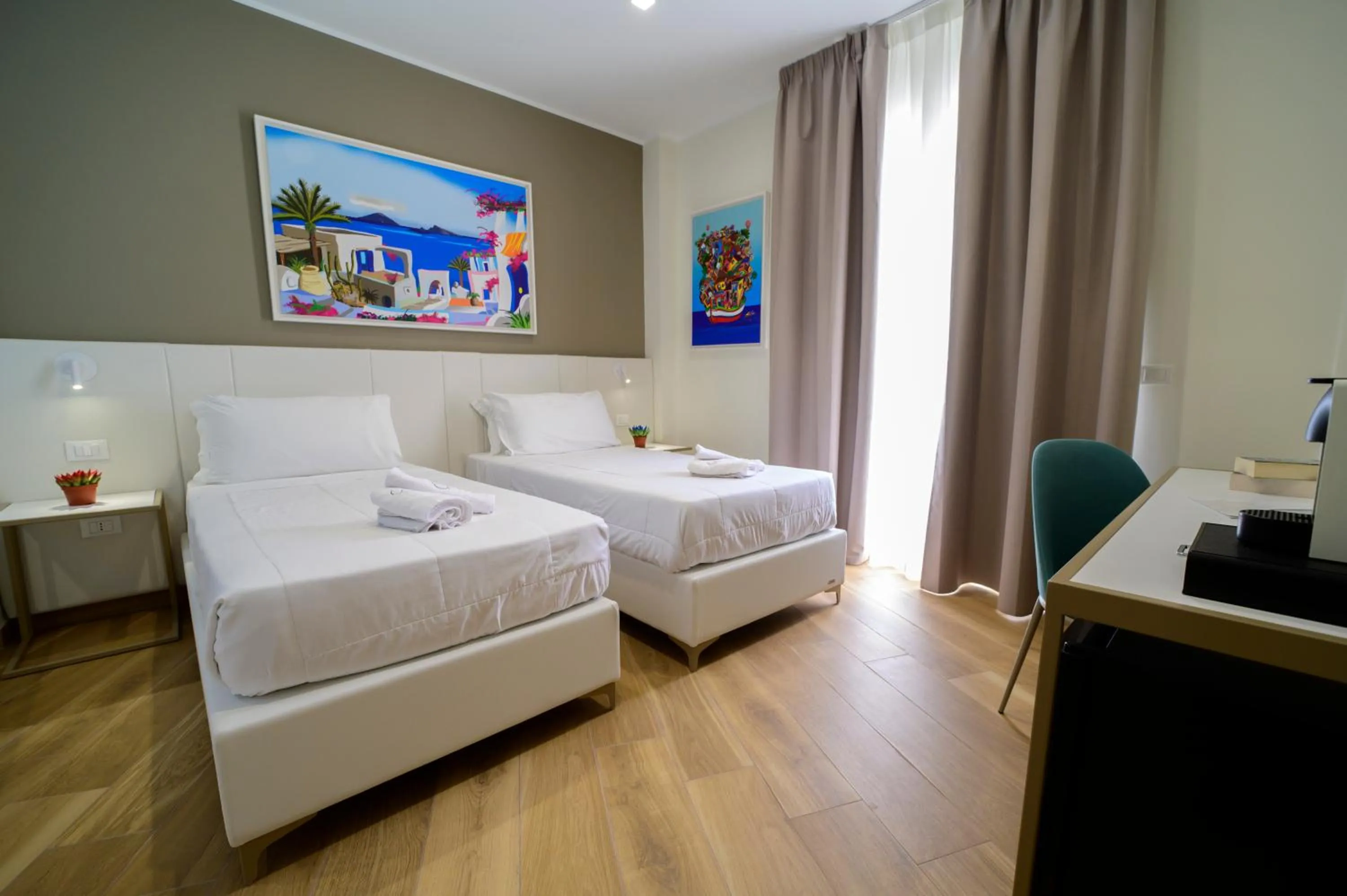 Bed in B&B Maqueda - Room & Suite