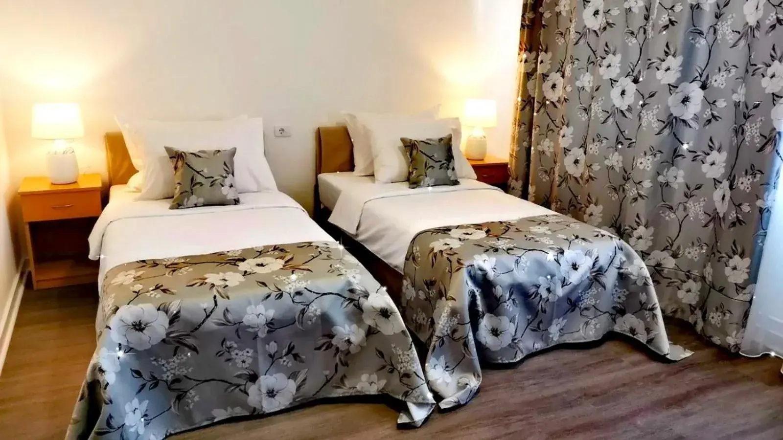 Twin Room - single occupancy in Hotel N Twin Room - single occupancy in Hotel N