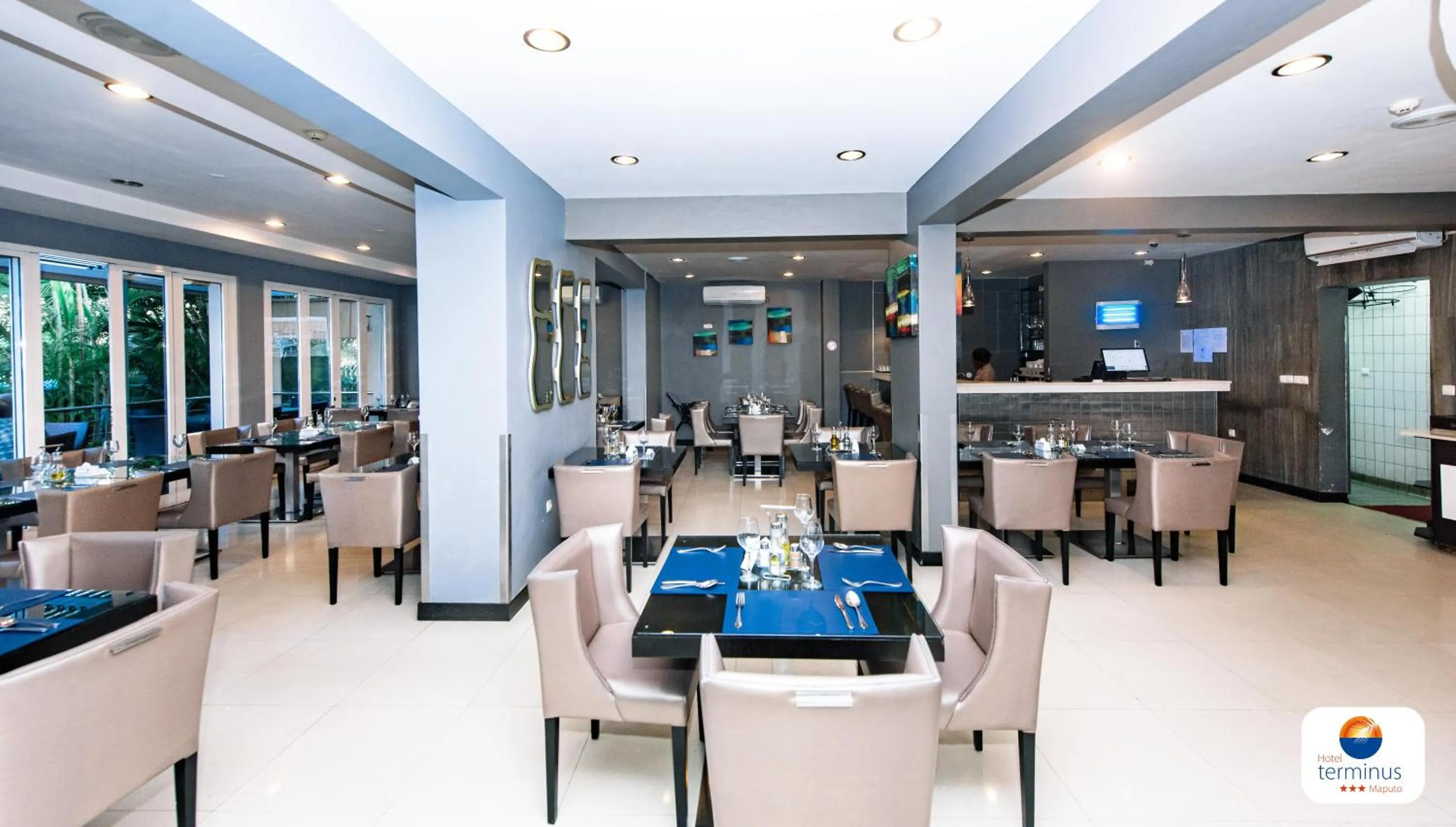 Restaurant/places to eat in Hotel Terminus Maputo