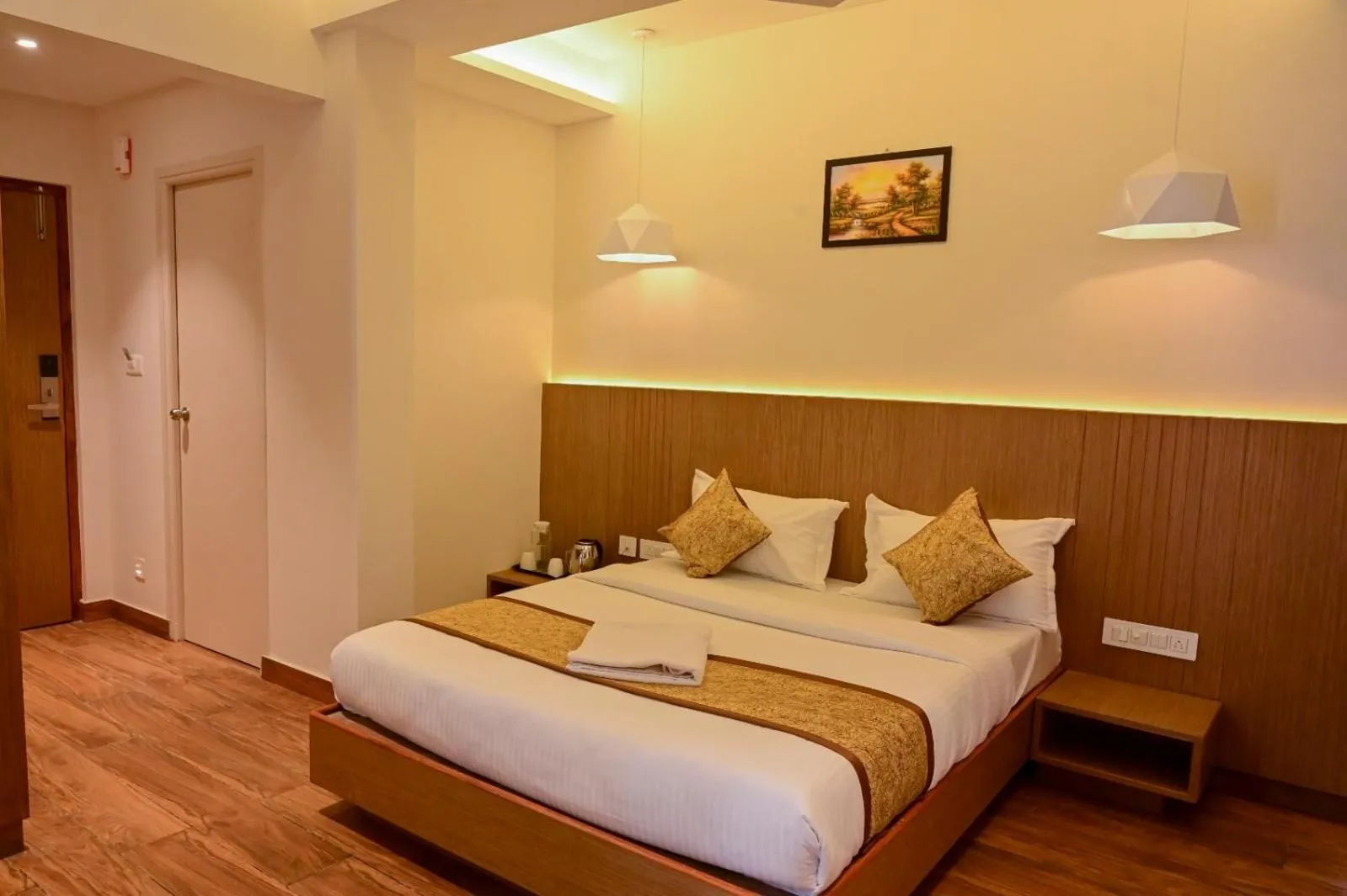 Bed in GRAND ONE TOWER