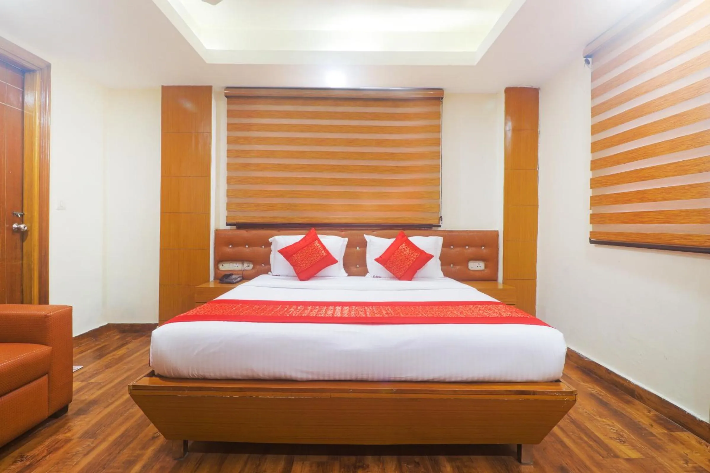 Bed in Hotel Sizzling Starr