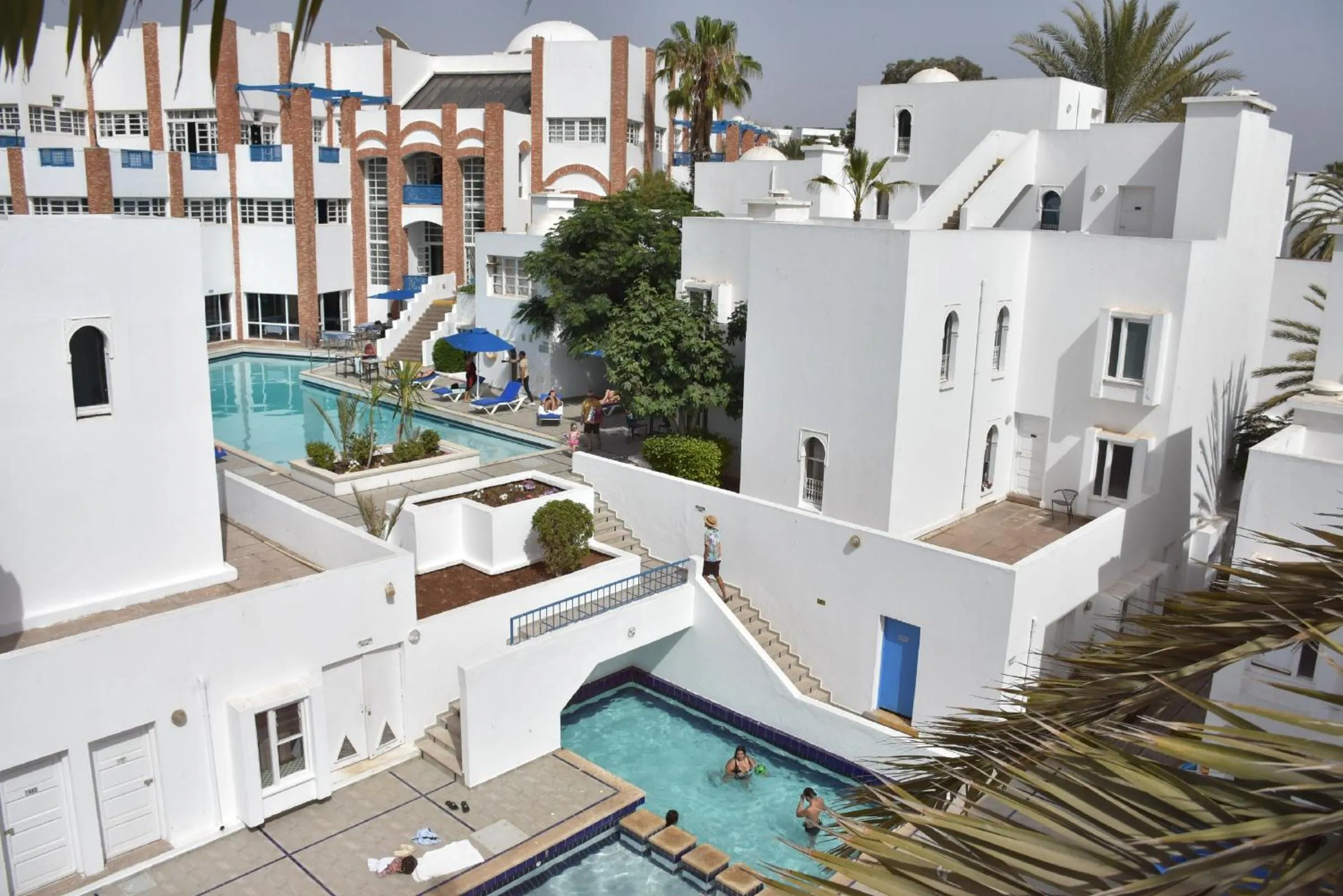 Swimming pool in Appart-Hôtel Tagadirt