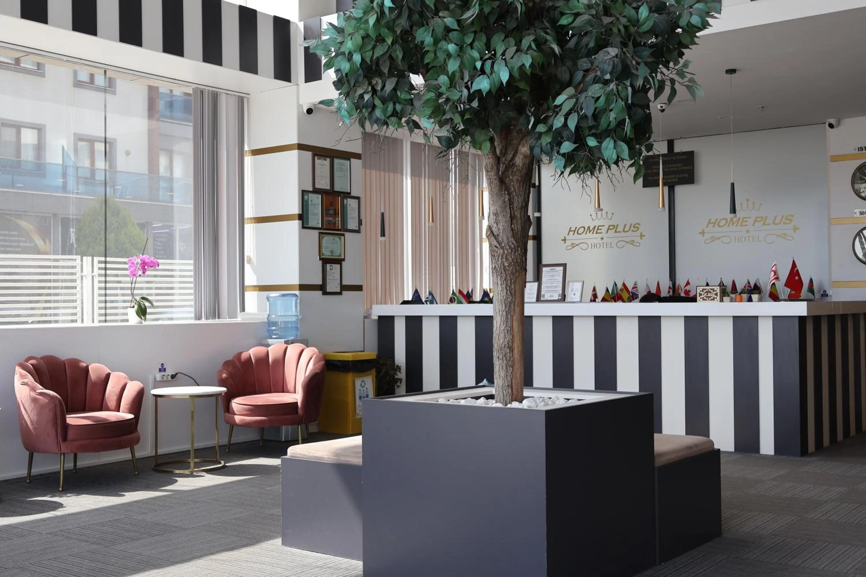 Lobby or reception in HOME PLUS Hotel