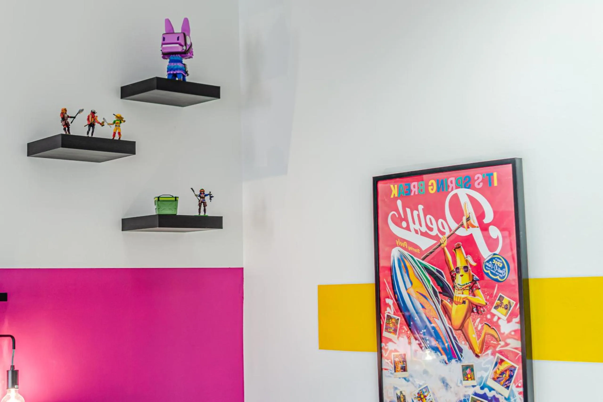 Decorative detail in Game Rooms Experience