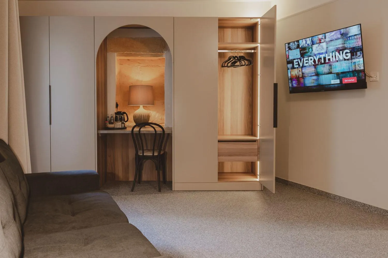 TV and multimedia in Maria Rosa Suites