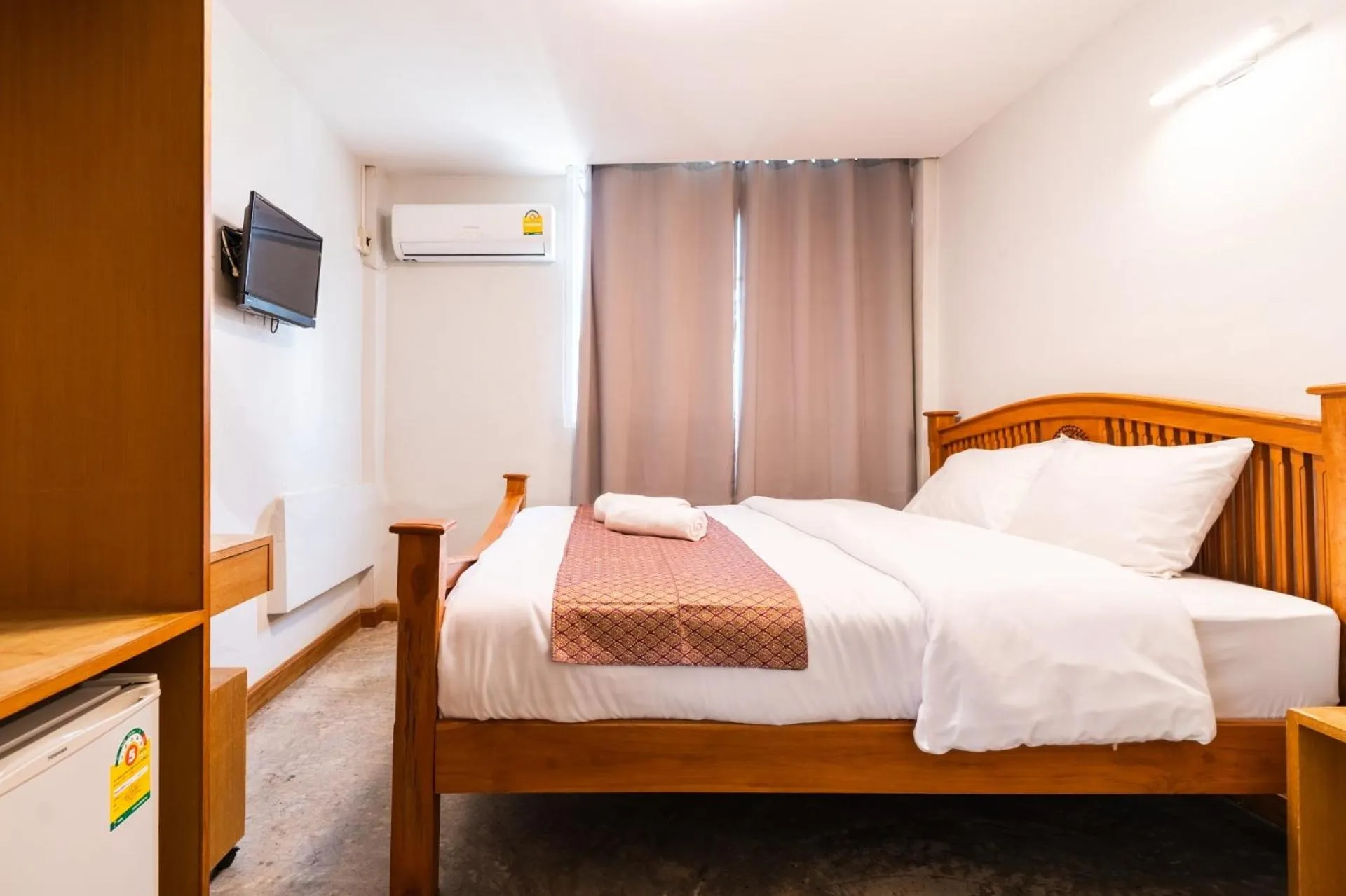 Communal lounge/ TV room in XX GO INN Khaosan Road โกอินน์ ตรอกข้าวสาร