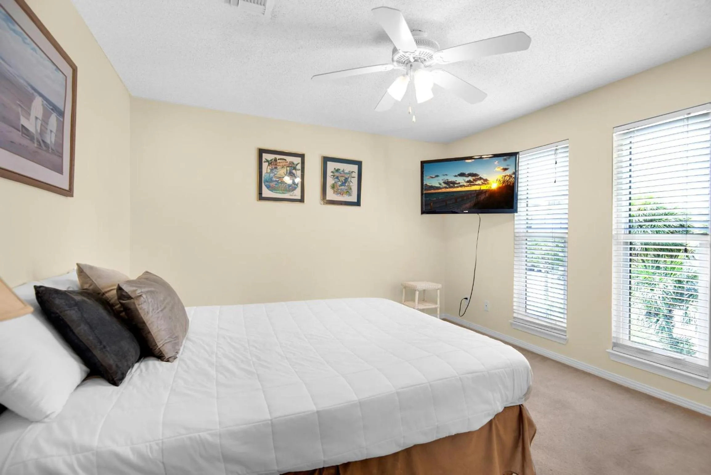 Bed in Barefoot & Buzzed