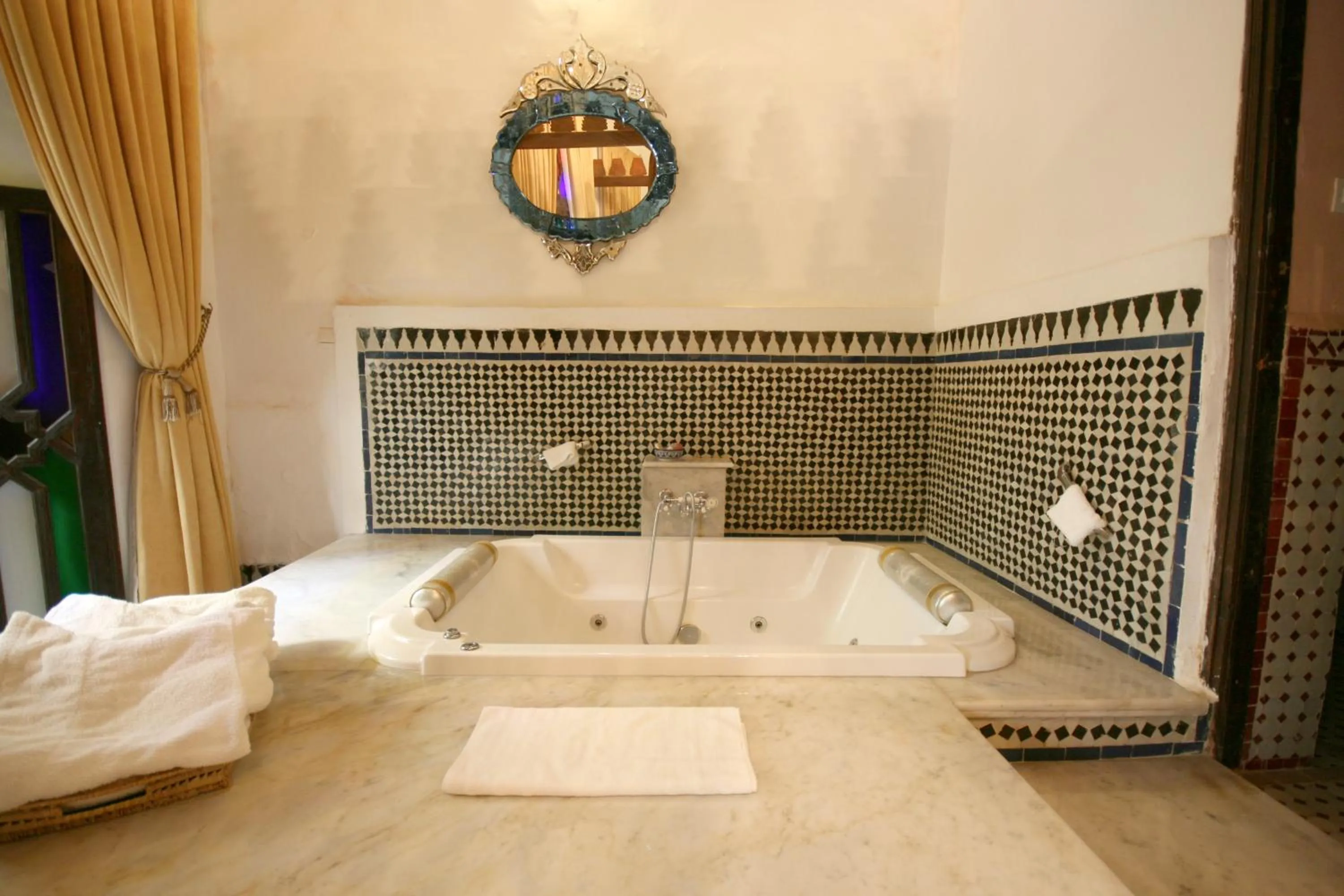 Bathroom in Riad El Ghalia