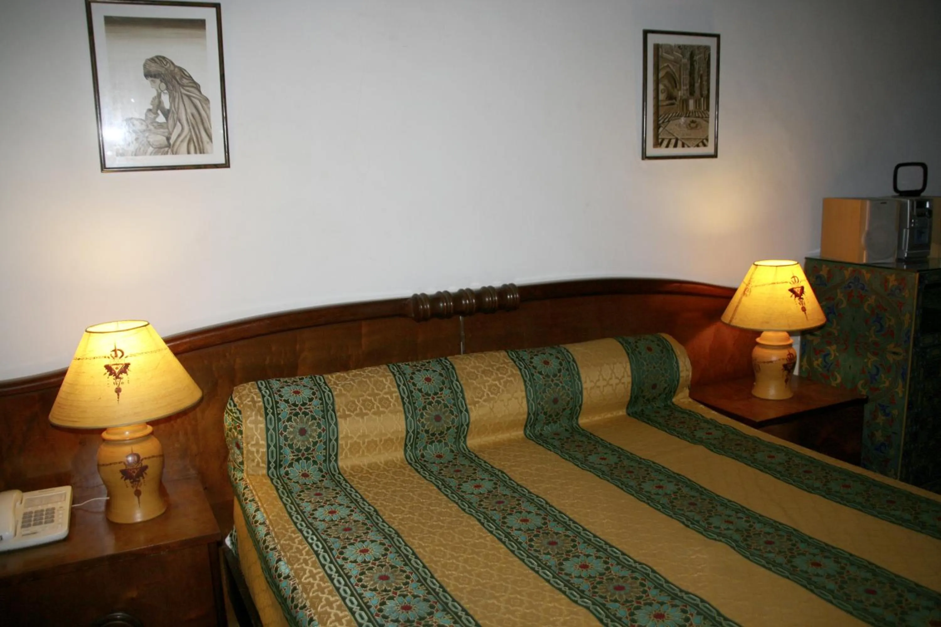 Bed in Riad El Ghalia