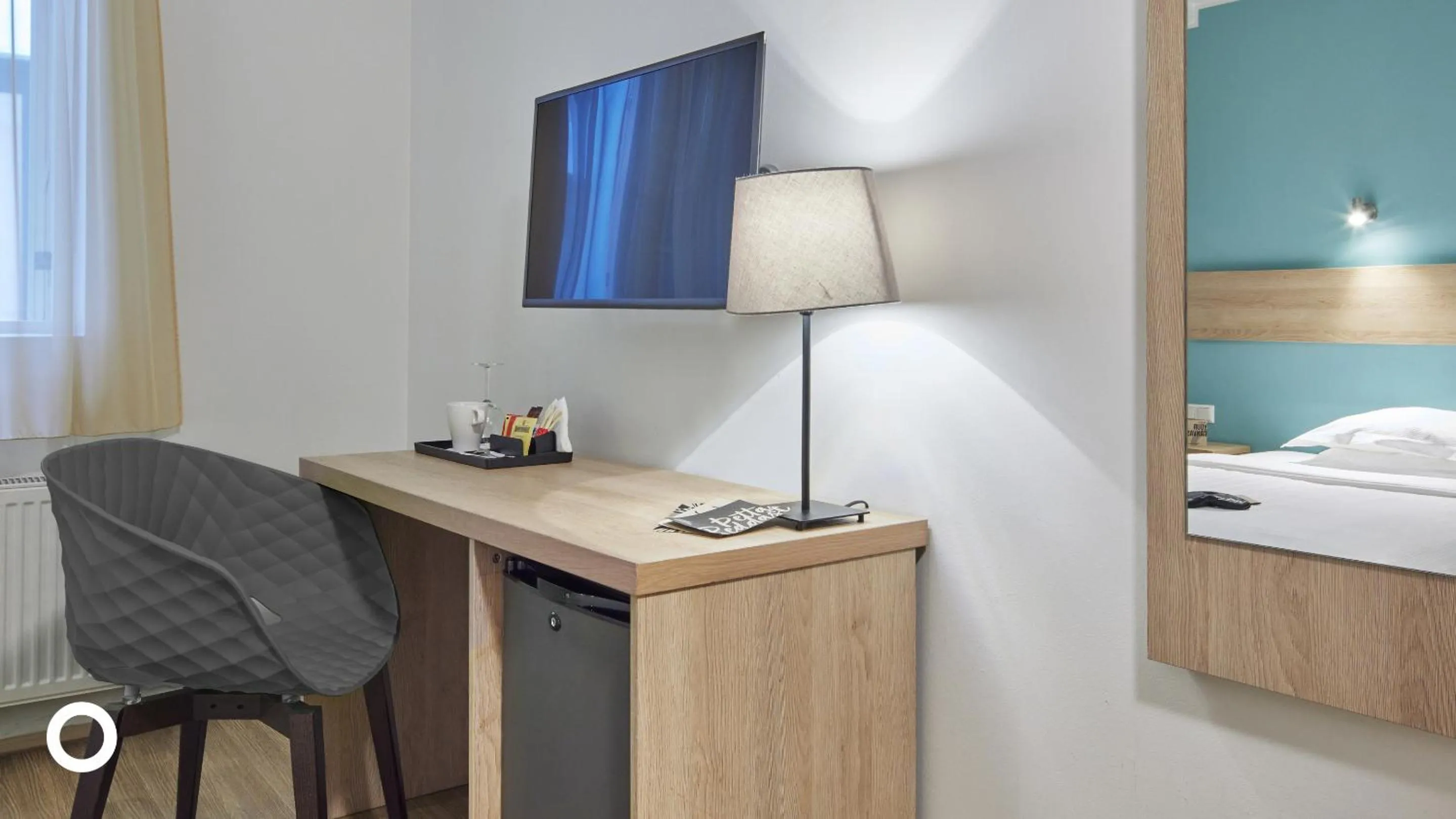 Bedroom, Bed in Center Hotels Plaza