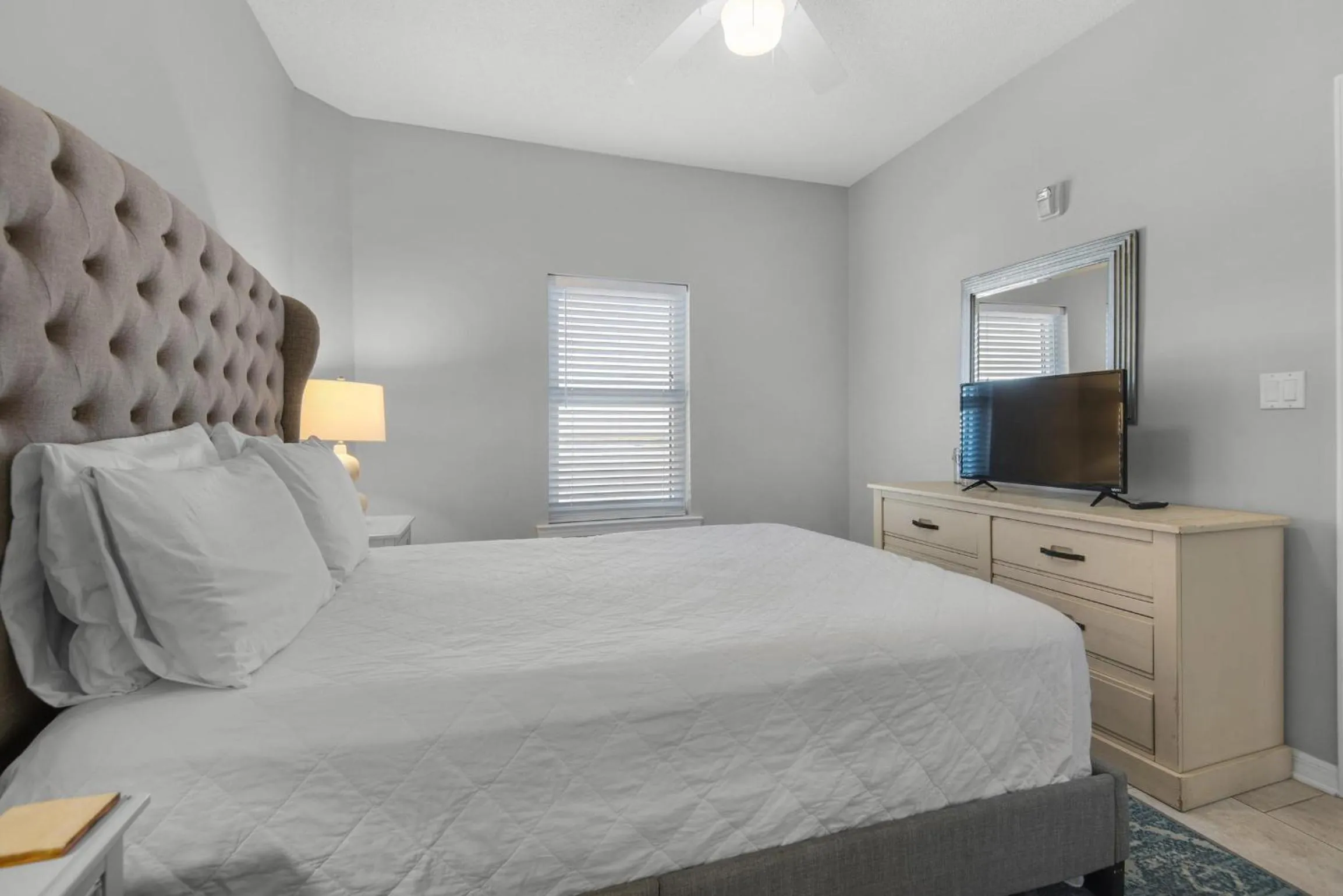 Bed in Summerwind Center 1304