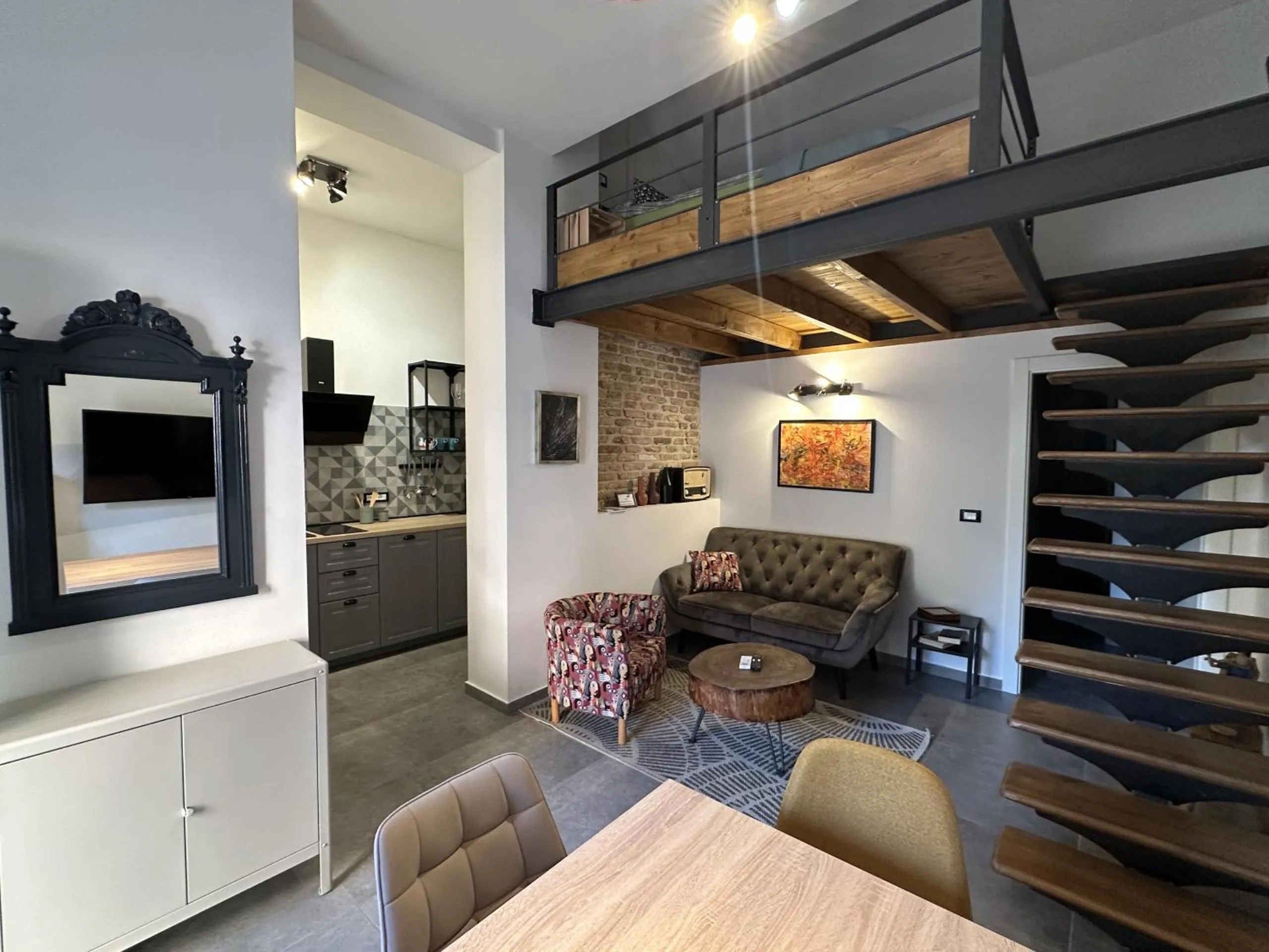 Apartment with Balcony in Apartments Urban