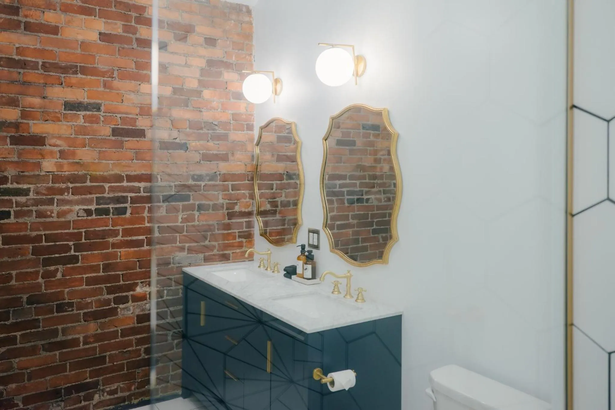 Bathroom in The Chandler Hotel
