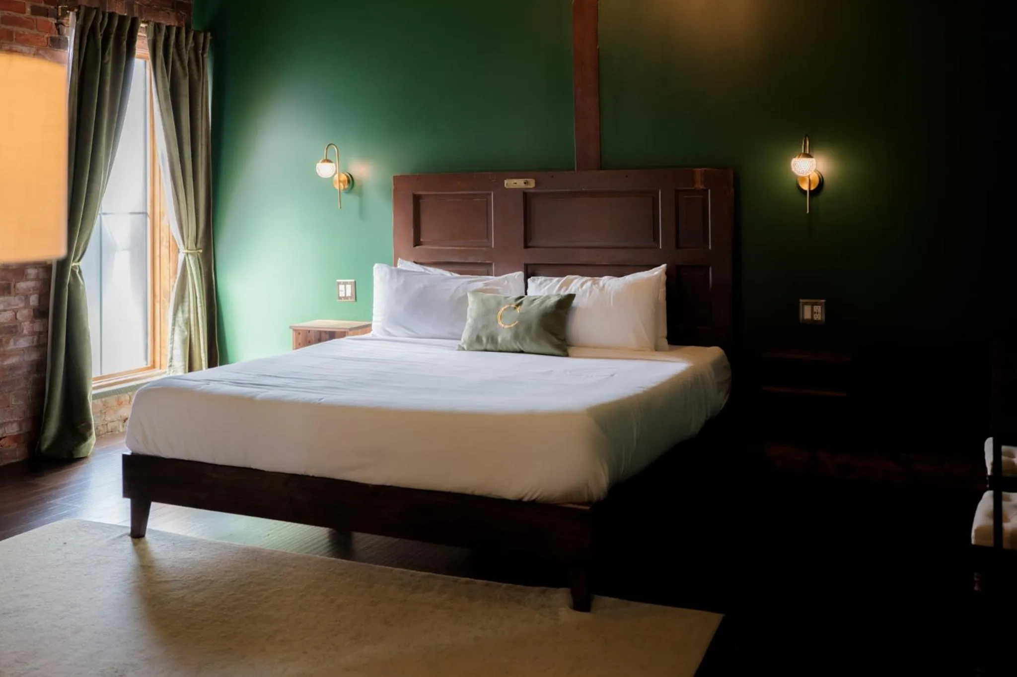 Bed in The Chandler Hotel