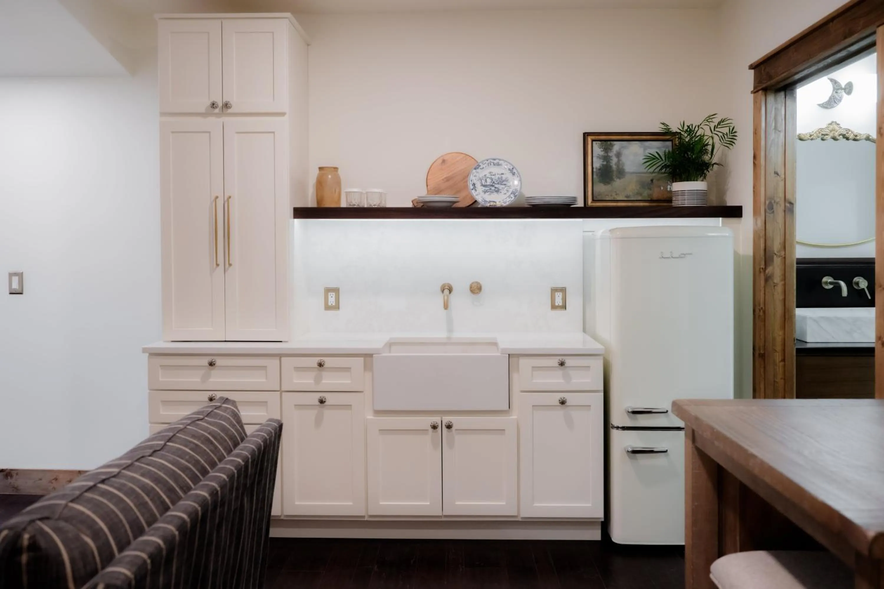 Kitchen or kitchenette in The Chandler Hotel