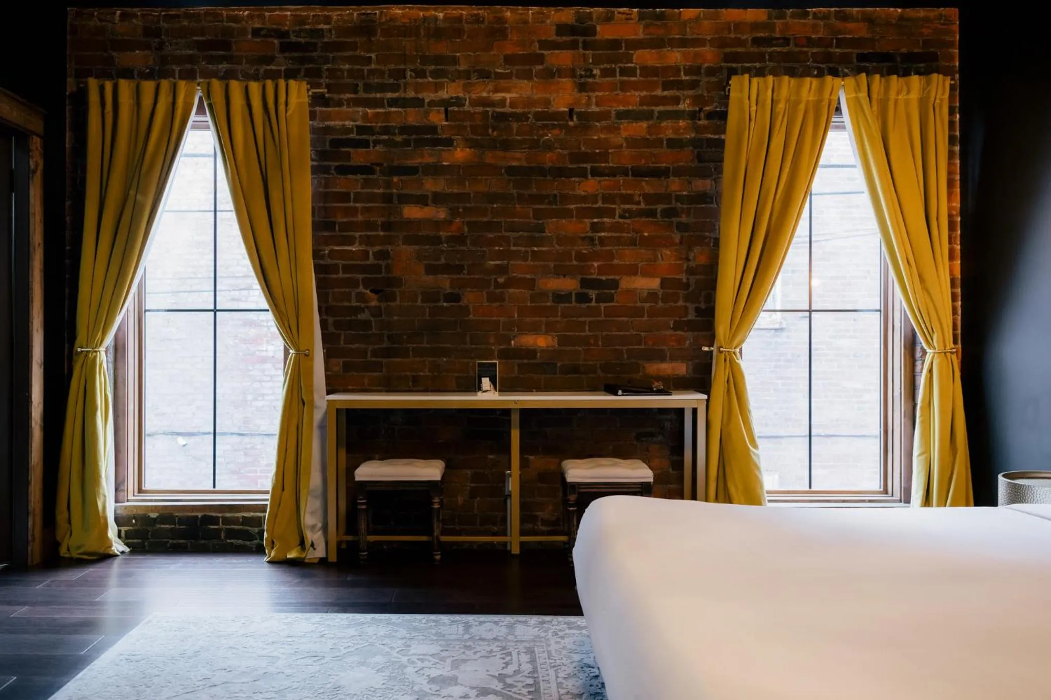 Bed in The Chandler Hotel