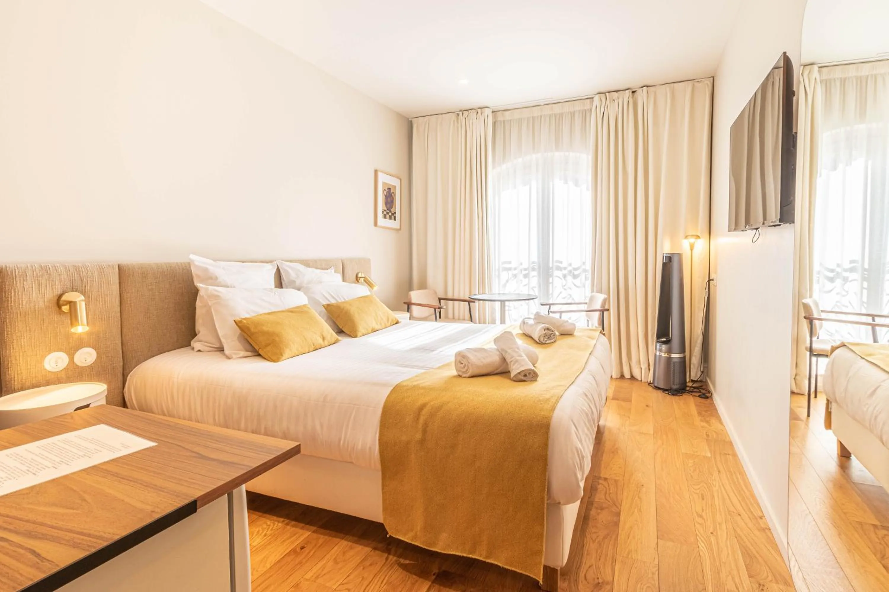 Bedroom, Bed in La Maison De Blanche