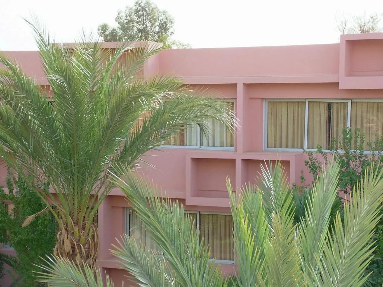 Facade/entrance in Le Zat