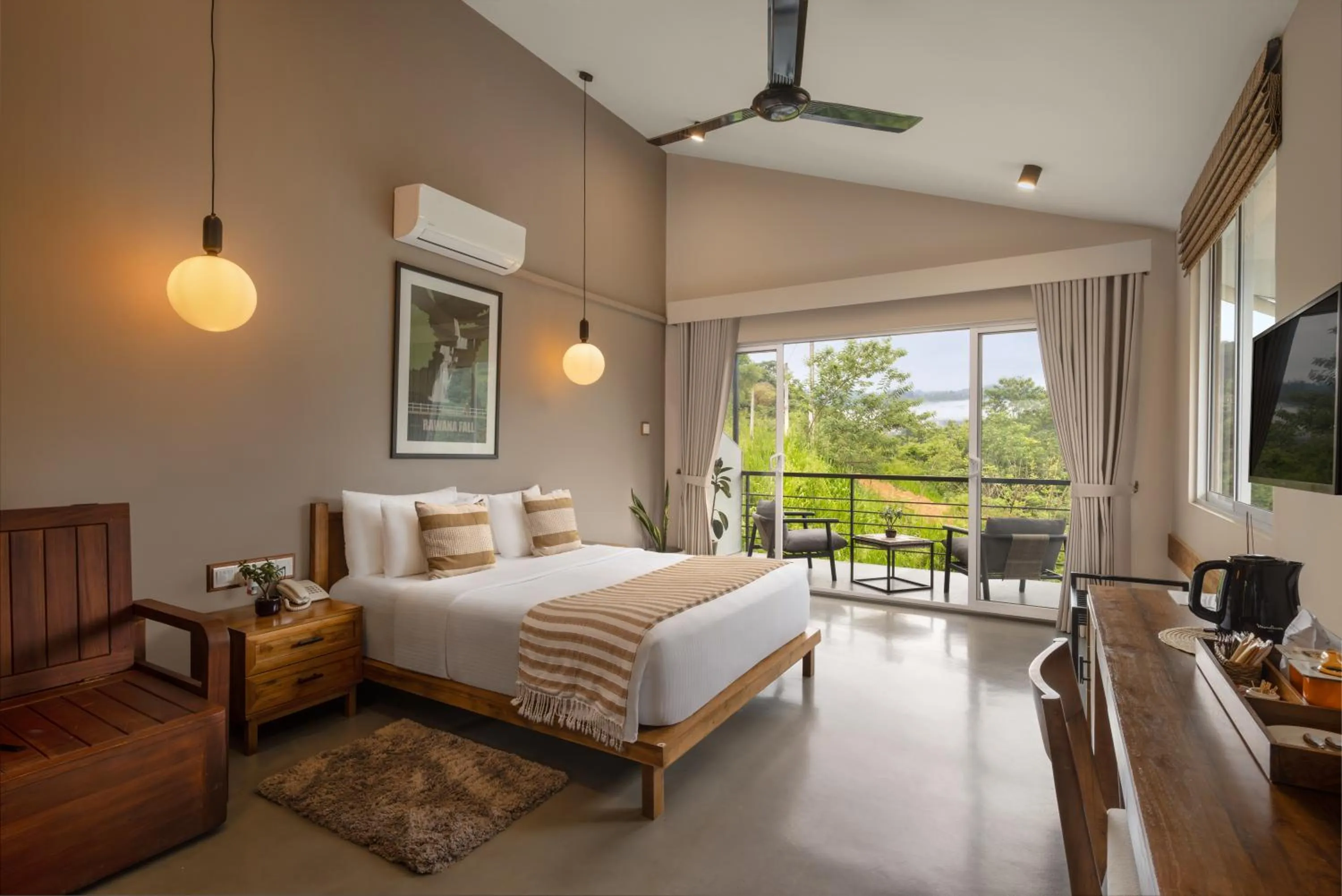 Bedroom, Bed in The Cubes Ella