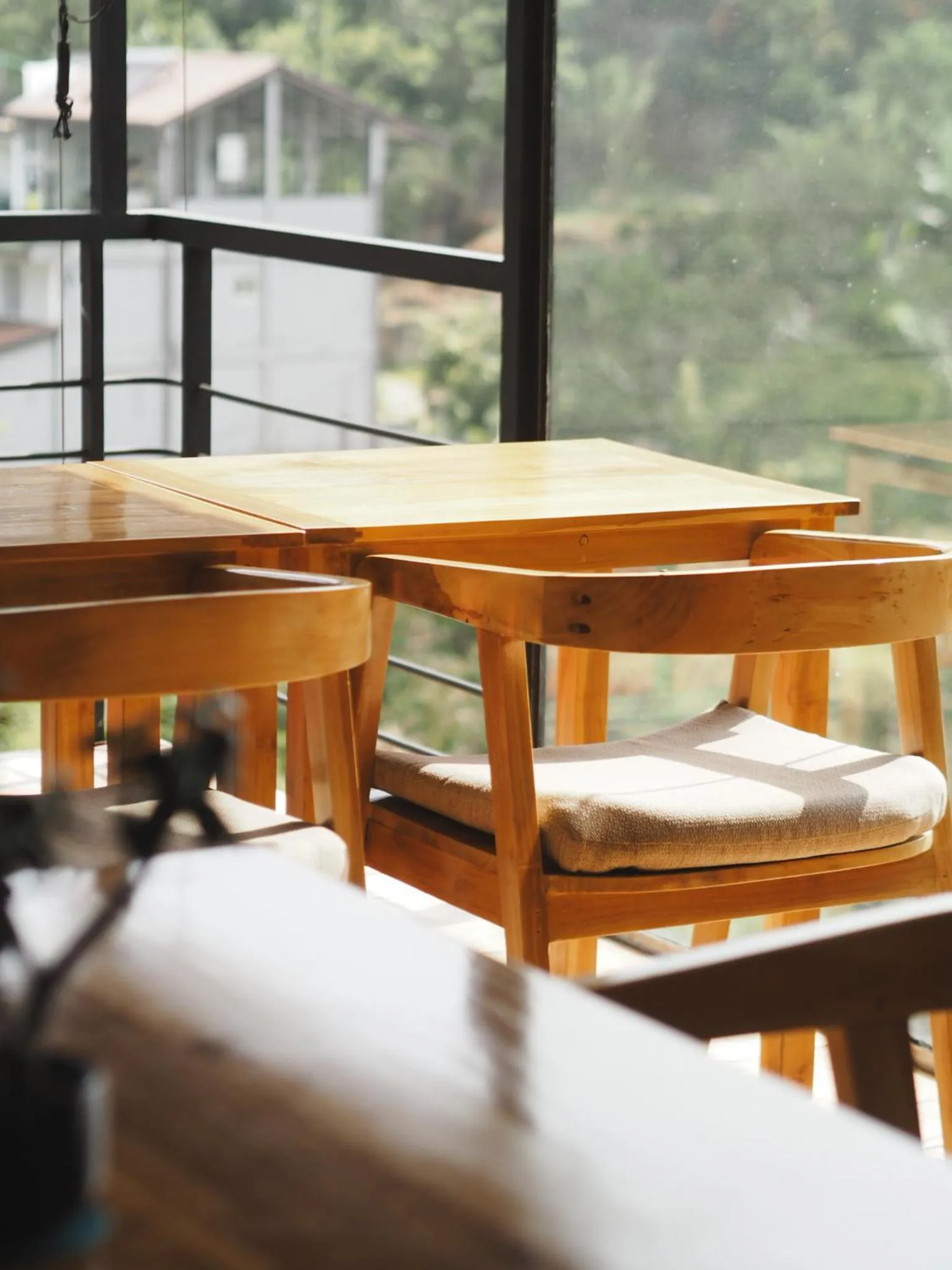 Restaurant/places to eat in The Cubes Ella