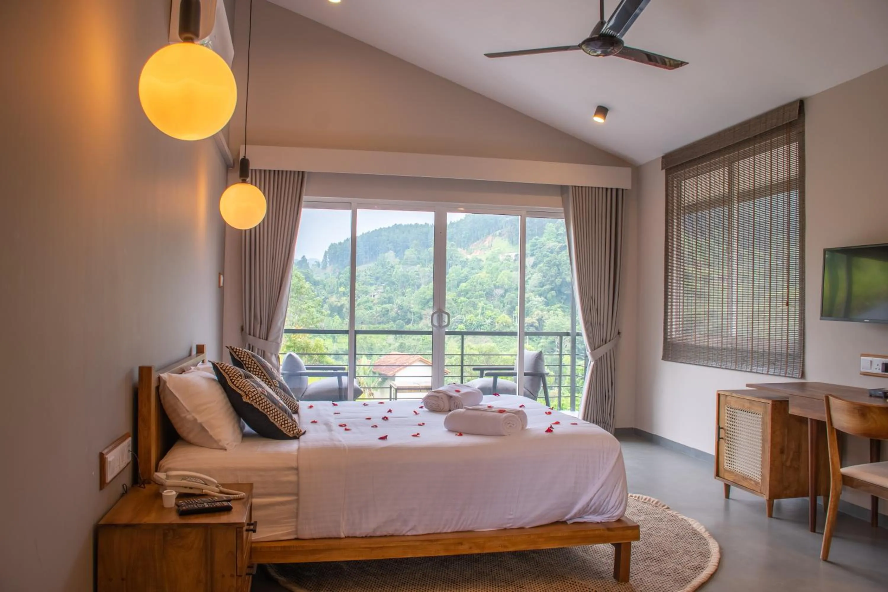 Bed in The Cubes Ella