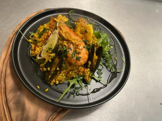 Restaurant/places to eat in Dobry Klimat