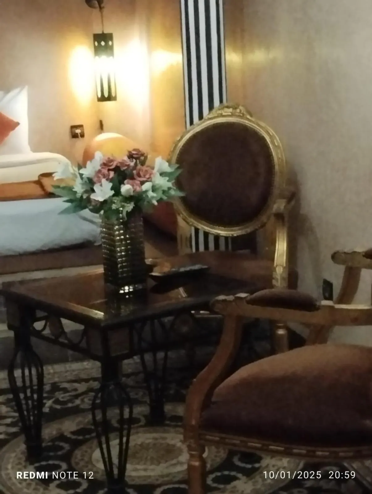 Bedroom in Riad Mille Et Une Nuits