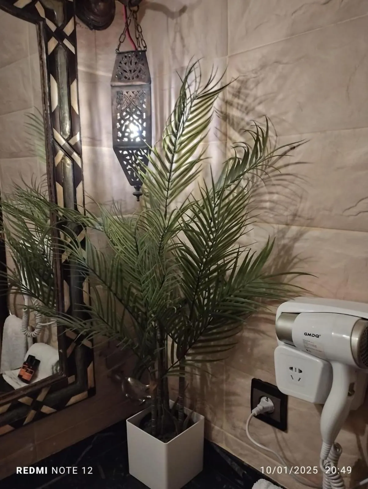 Decorative detail in Riad Mille Et Une Nuits