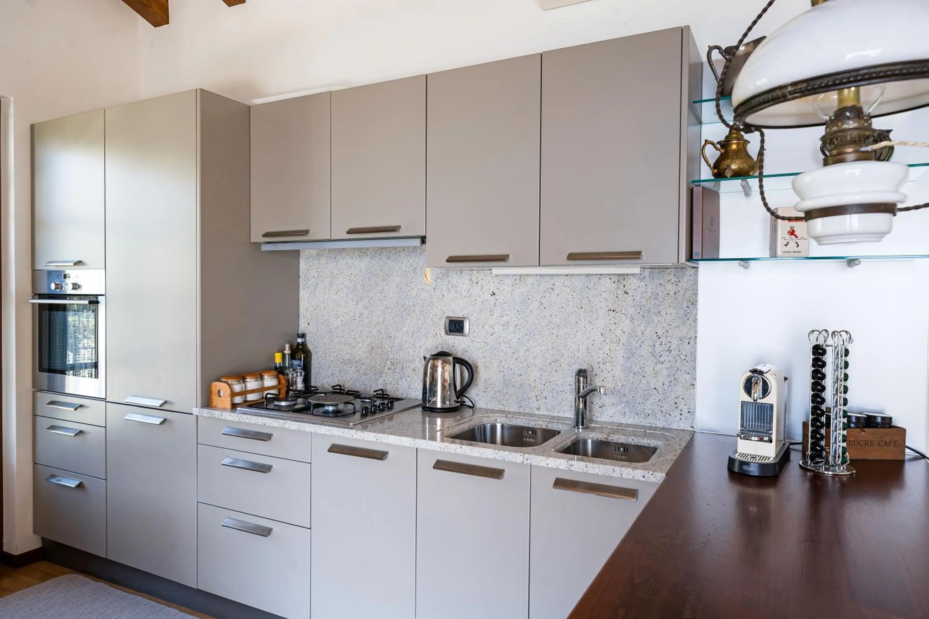 Alveluu ristorante e suites