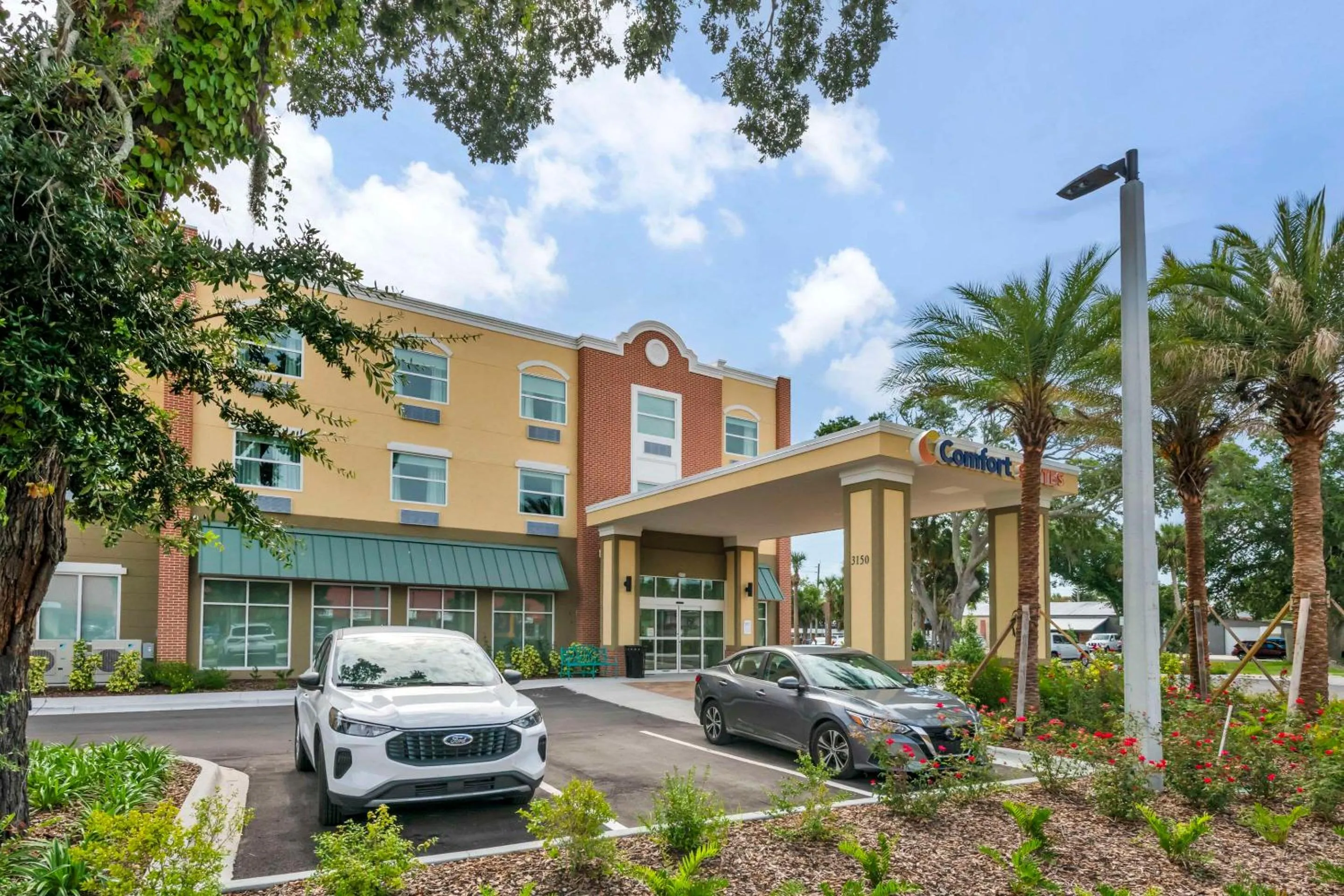 Property building in Comfort Suites St Augustine Historic District Area