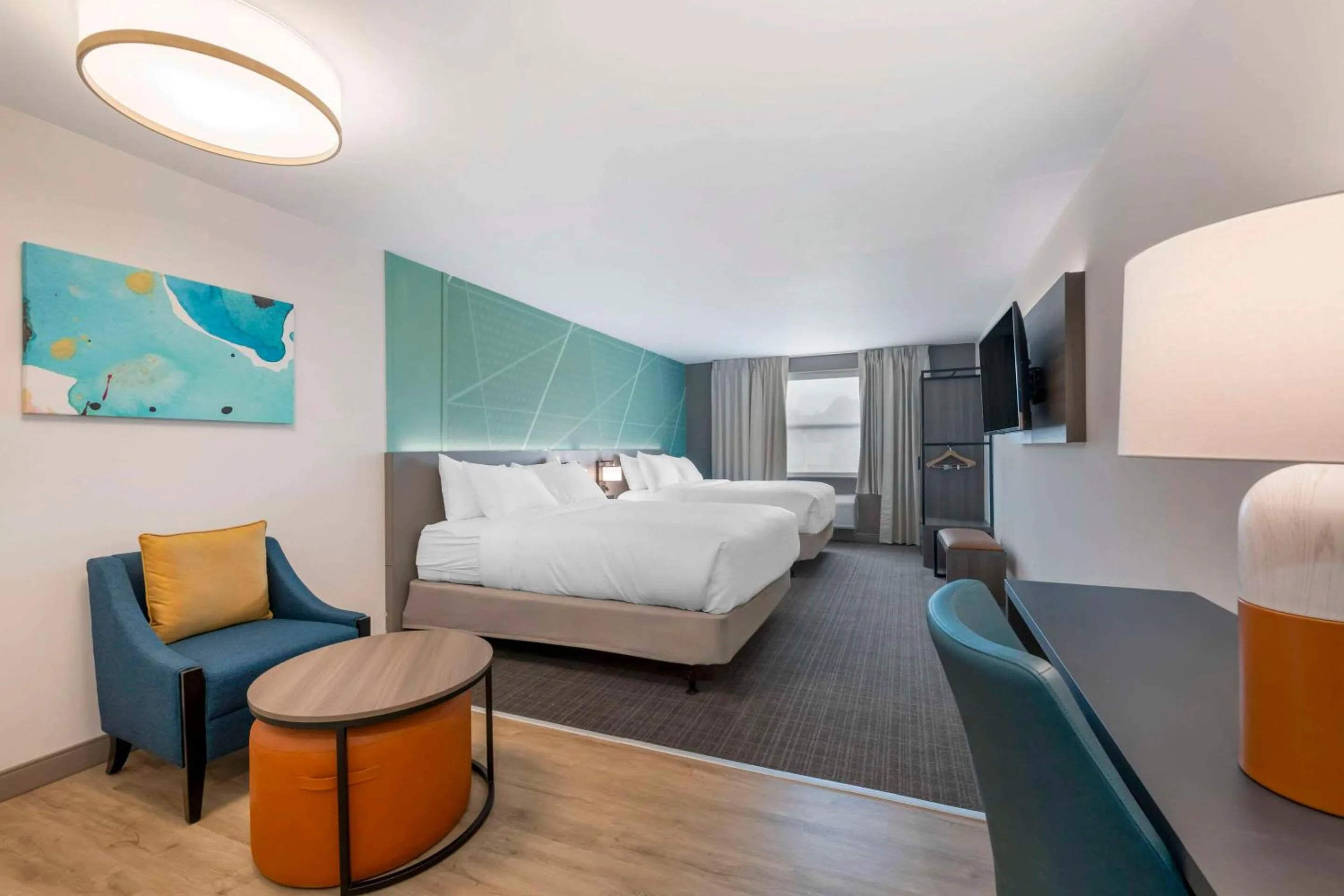 Bedroom, Bed in Comfort Suites St Augustine Historic District Area