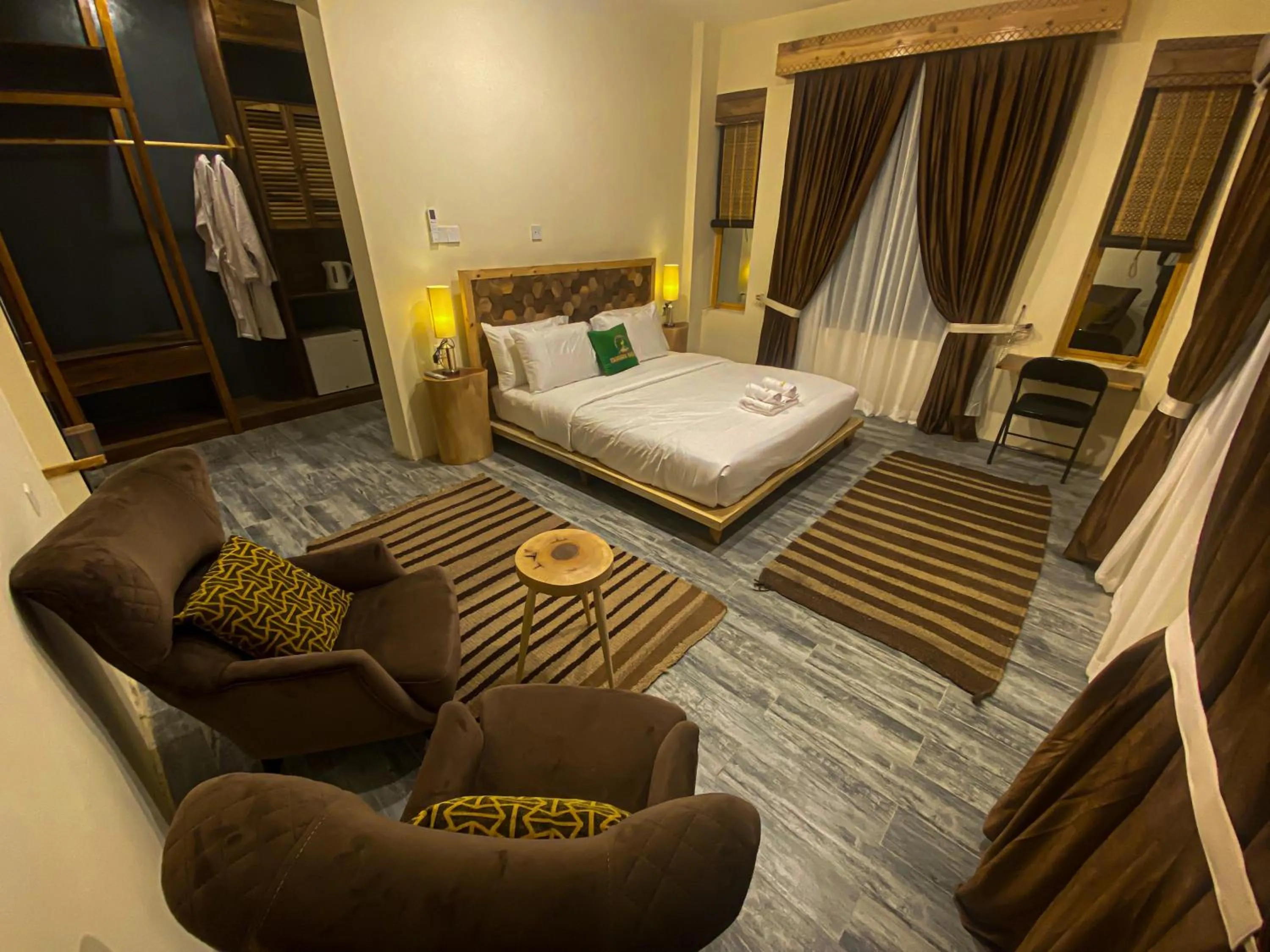 Bed in Dumani Nagar Hotel & Resort